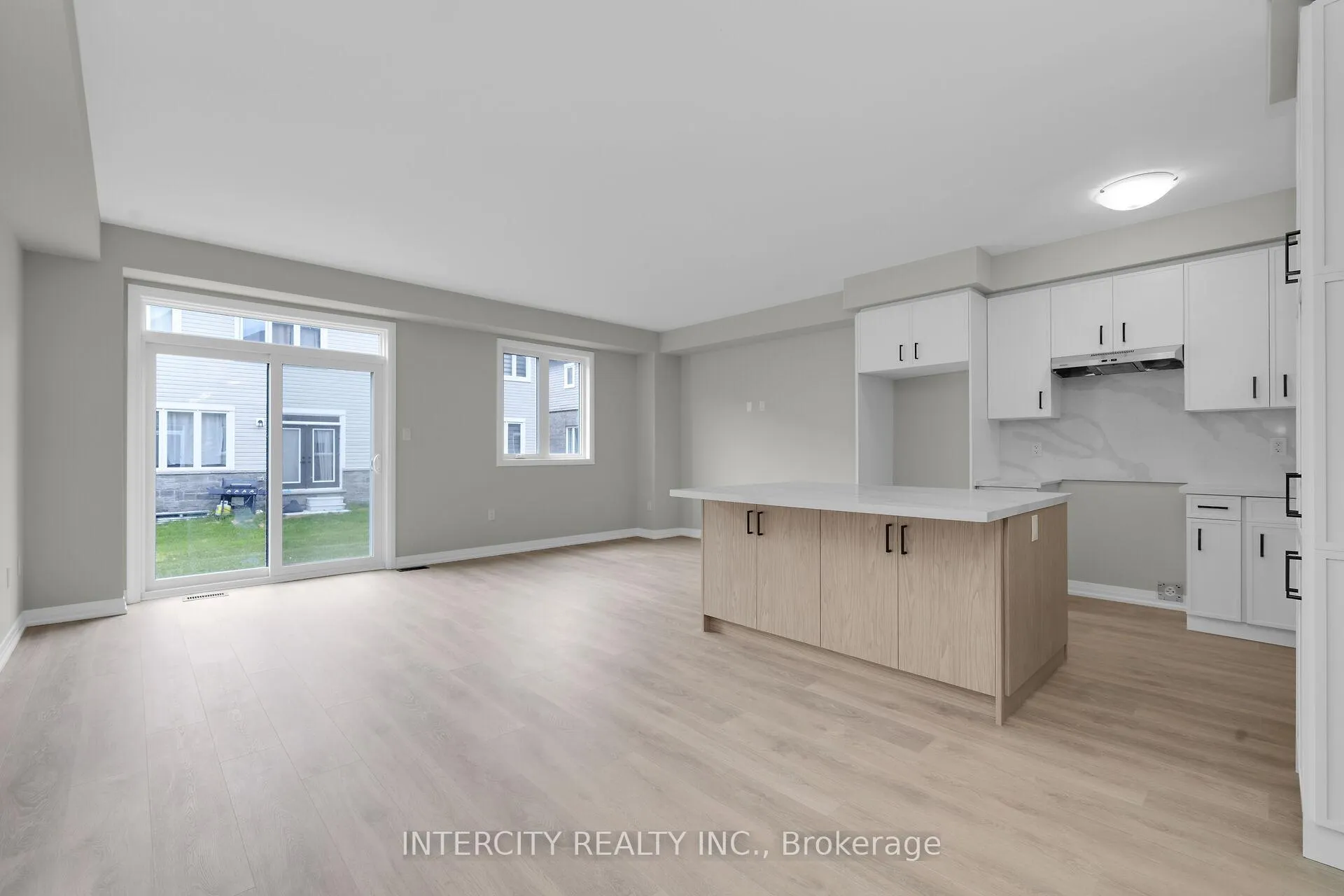 Photo 5 of 72 Brown Street, Erin — HOMEH
