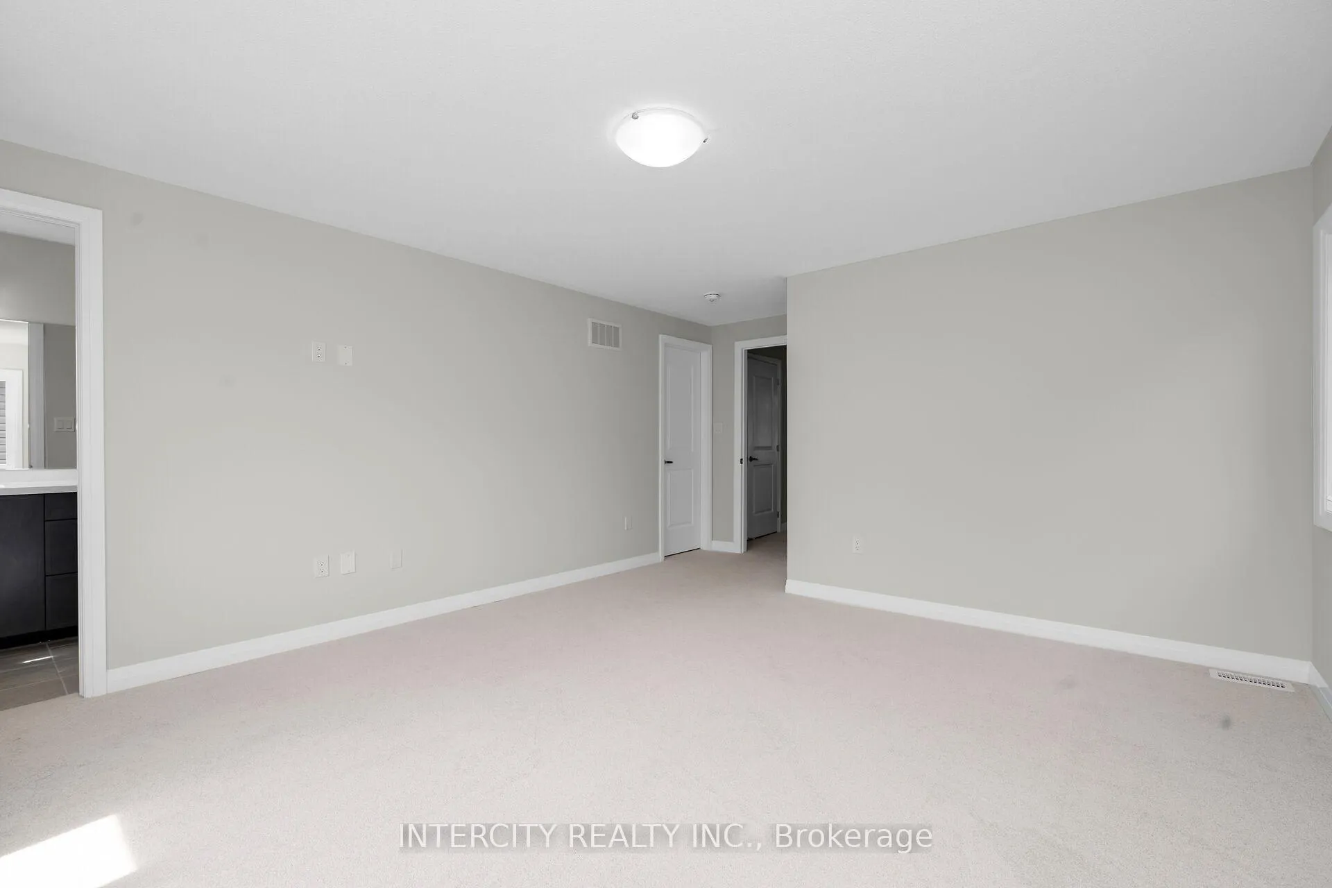 Photo 15 of 72 Brown Street, Erin — HOMEH