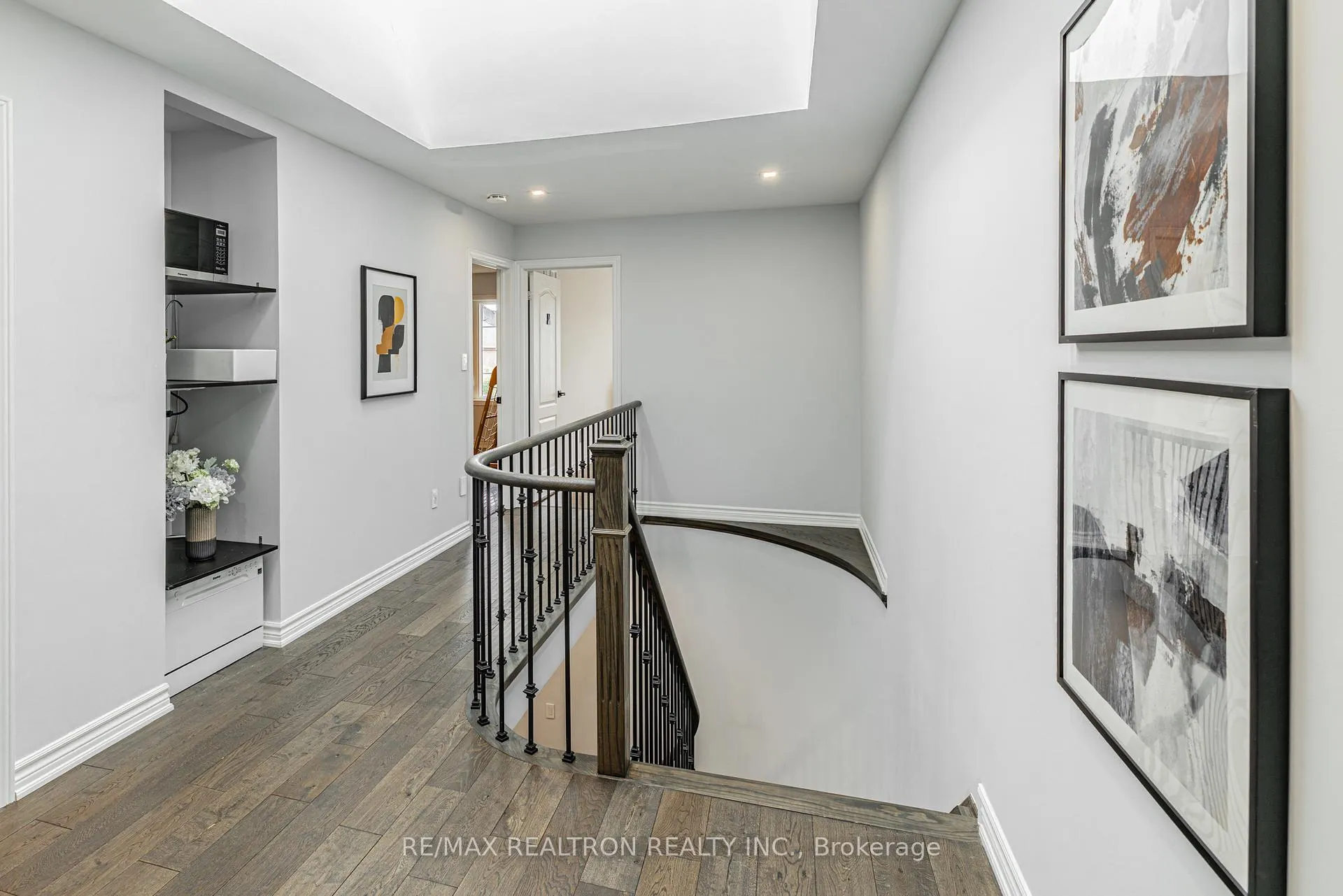 Photo 19 of 143 Shelbourne Drive, Vaughan, Vellore Village — HOMEH