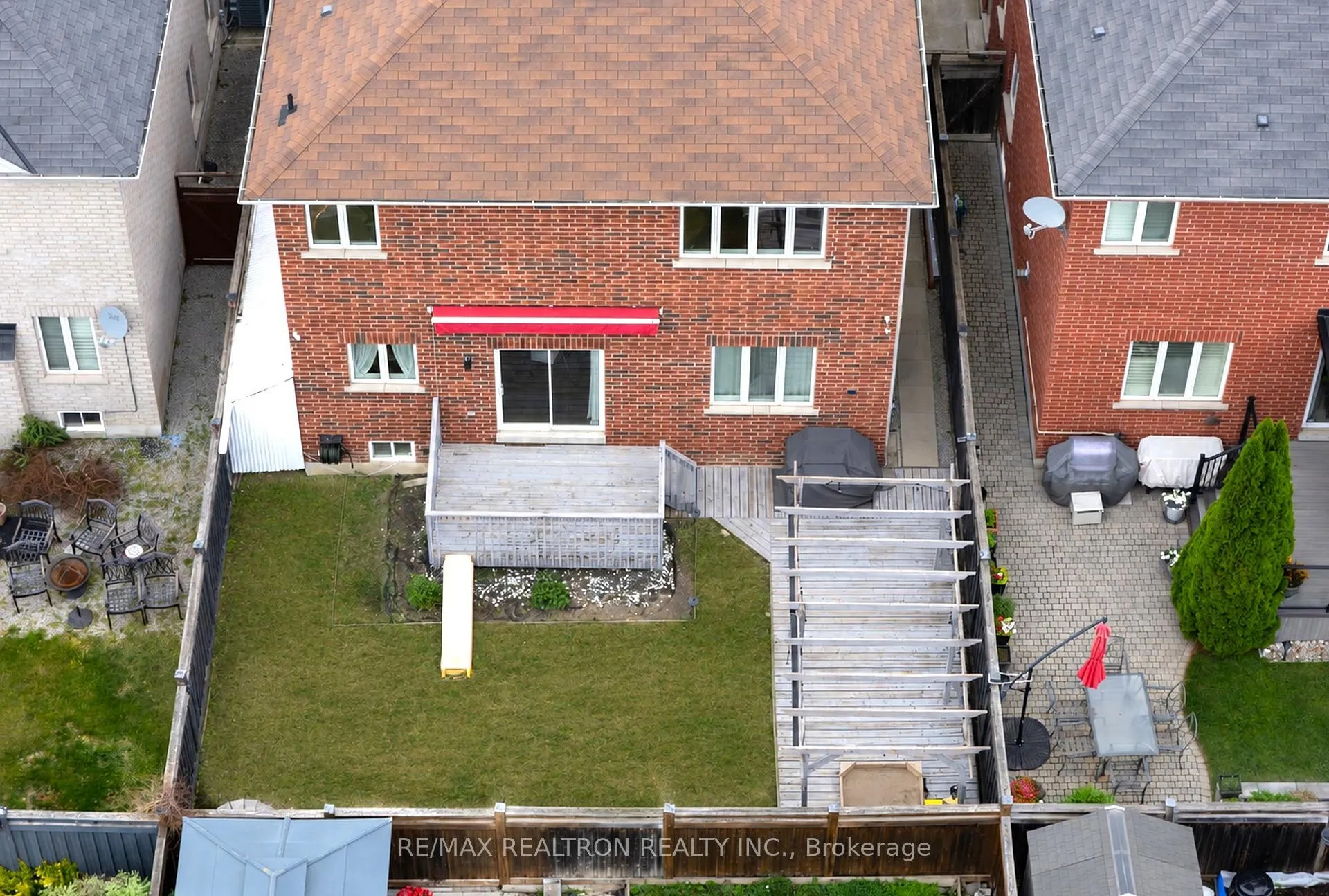 Photo 38 of 143 Shelbourne Drive, Vaughan, Vellore Village — HOMEH
