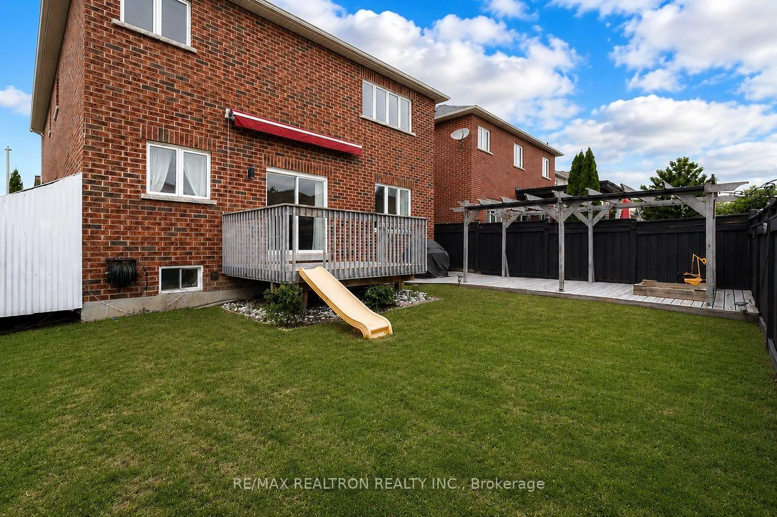 Photo 39 of 143 Shelbourne Drive, Vaughan, Vellore Village — HOMEH