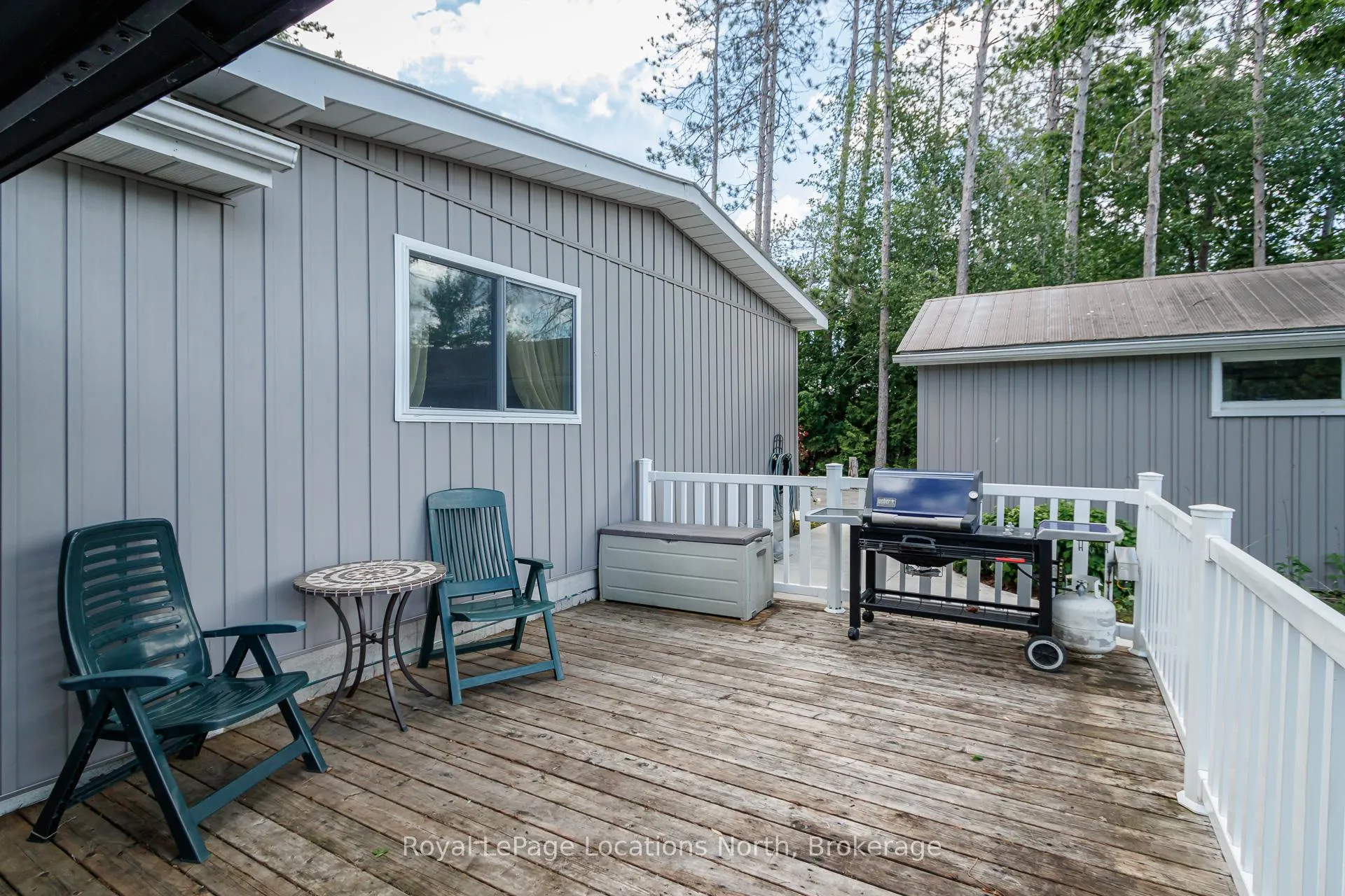 Photo 10 of 5 Golf Avenue E, Wasaga Beach — HOMEH
