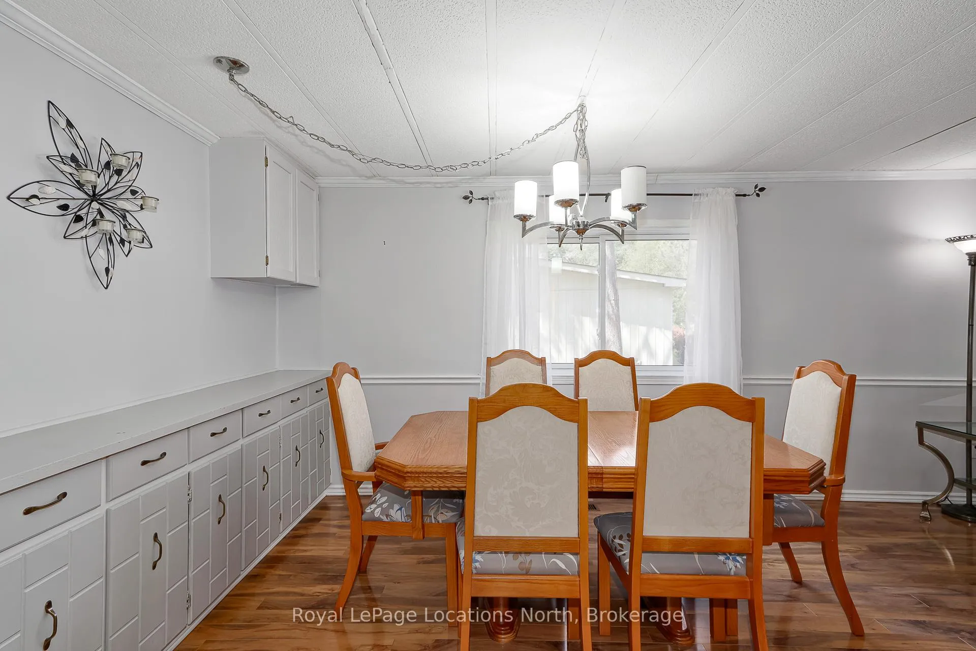 Photo 12 of 5 Golf Avenue E, Wasaga Beach — HOMEH
