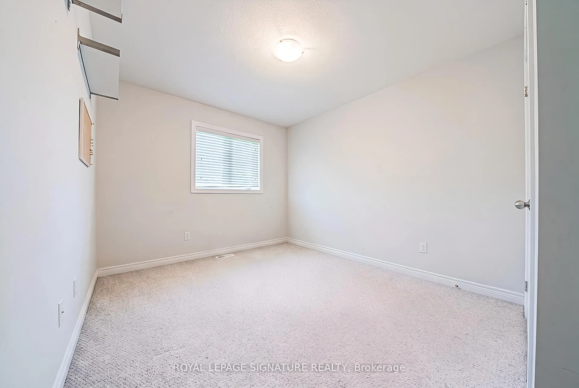 Photo 16 of Unit 3, 90 Raymond Road, Hamilton, Meadowlands — HOMEH