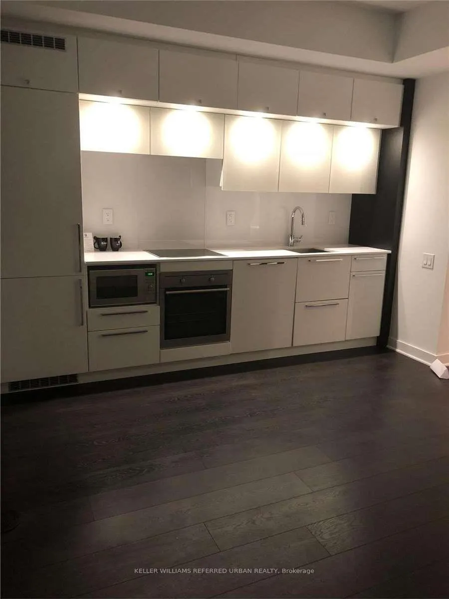 Front of Unit 1904, 15 Grenville Street