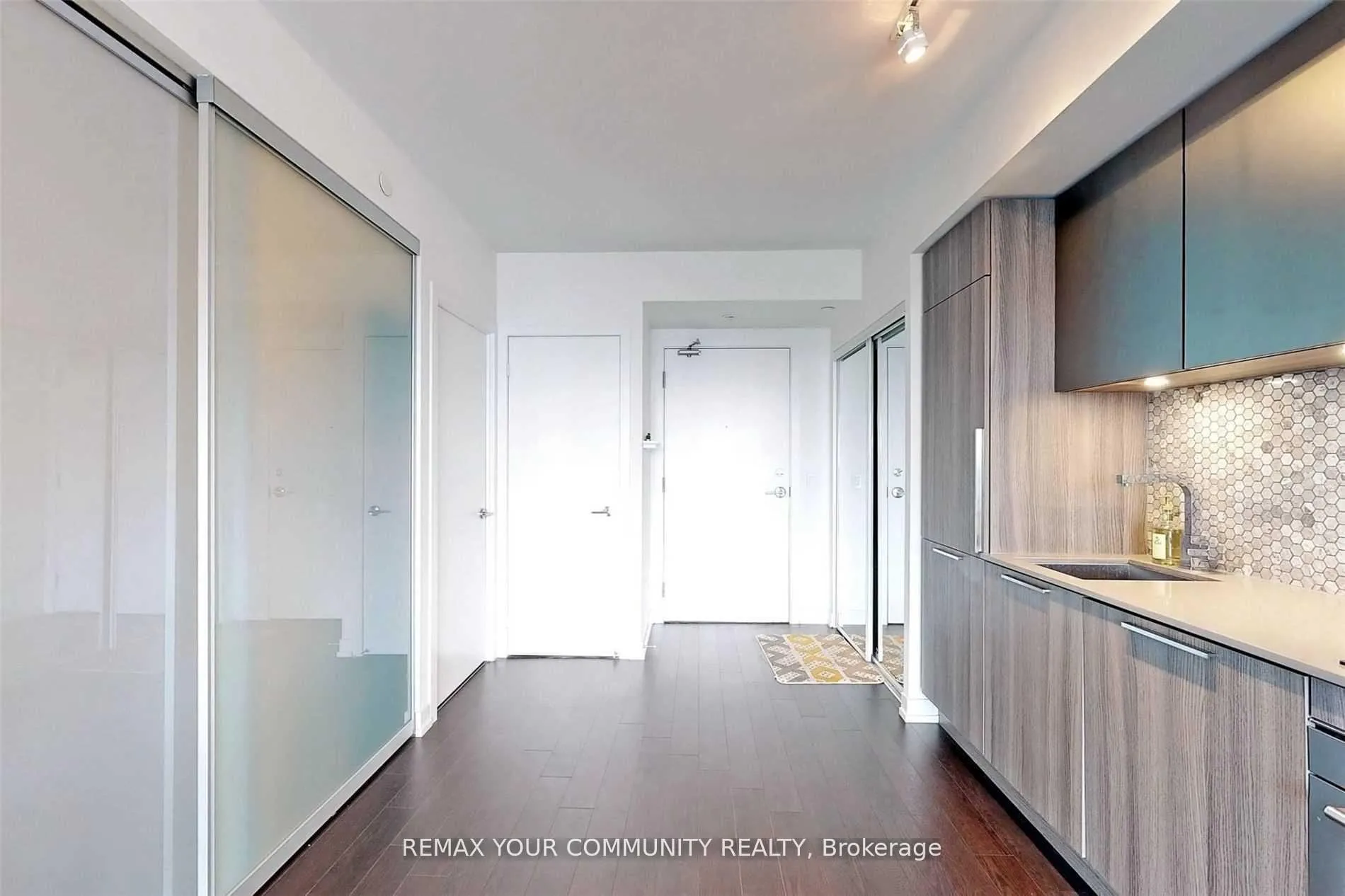 Photo 10 of Unit 3907, 85 Wood Street, Toronto, Church-Yonge Corridor — HOMEH