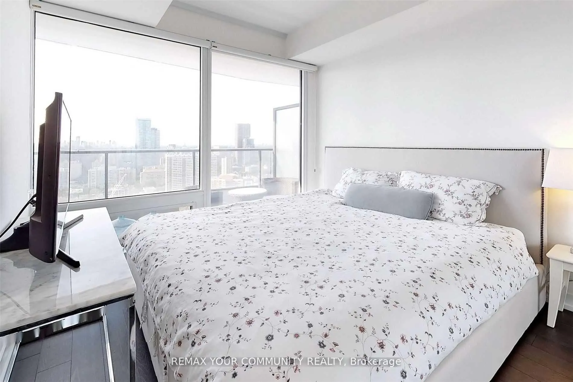 Photo 15 of Unit 3907, 85 Wood Street, Toronto, Church-Yonge Corridor — HOMEH