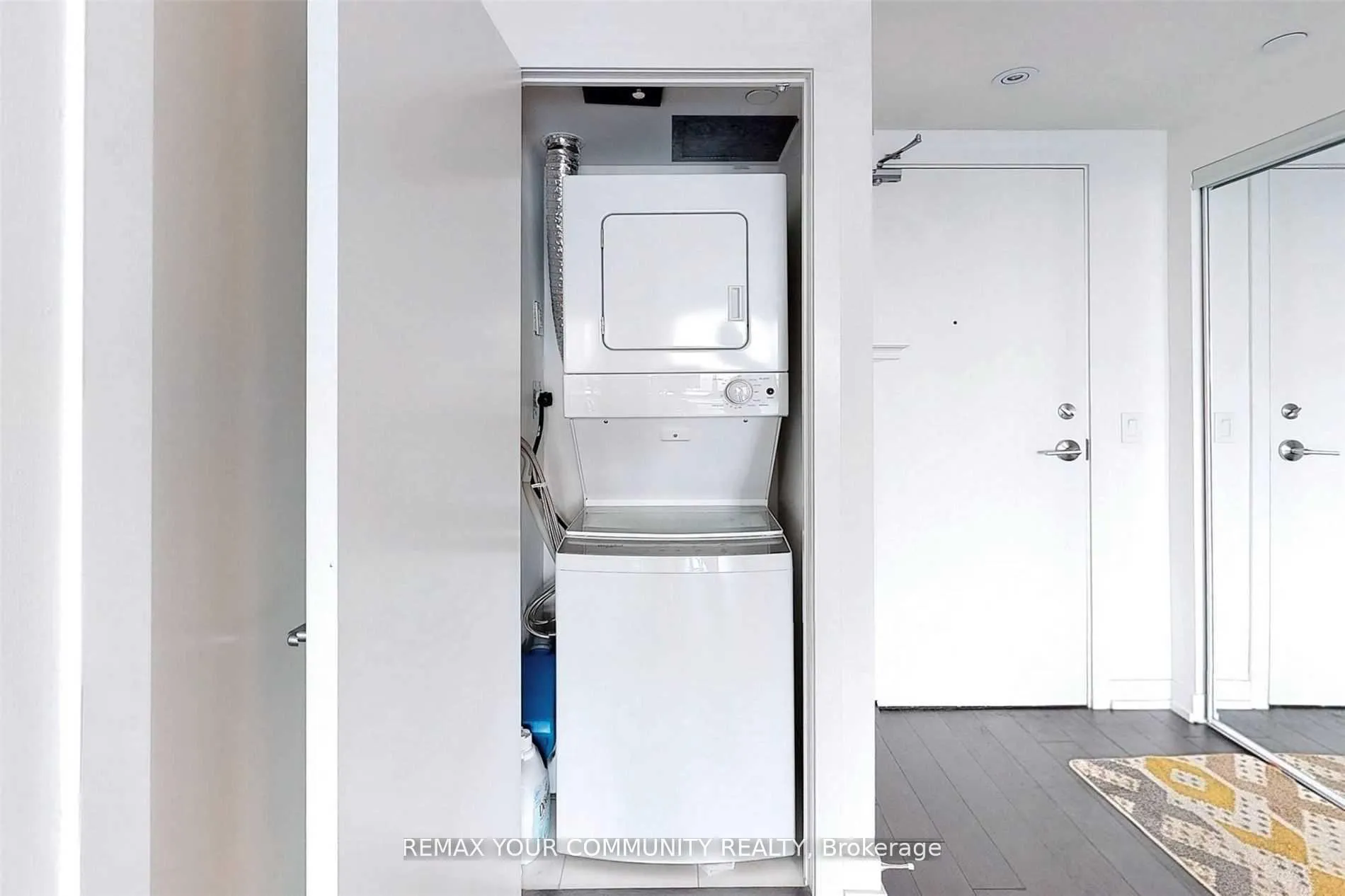 Photo 21 of Unit 3907, 85 Wood Street, Toronto, Church-Yonge Corridor — HOMEH