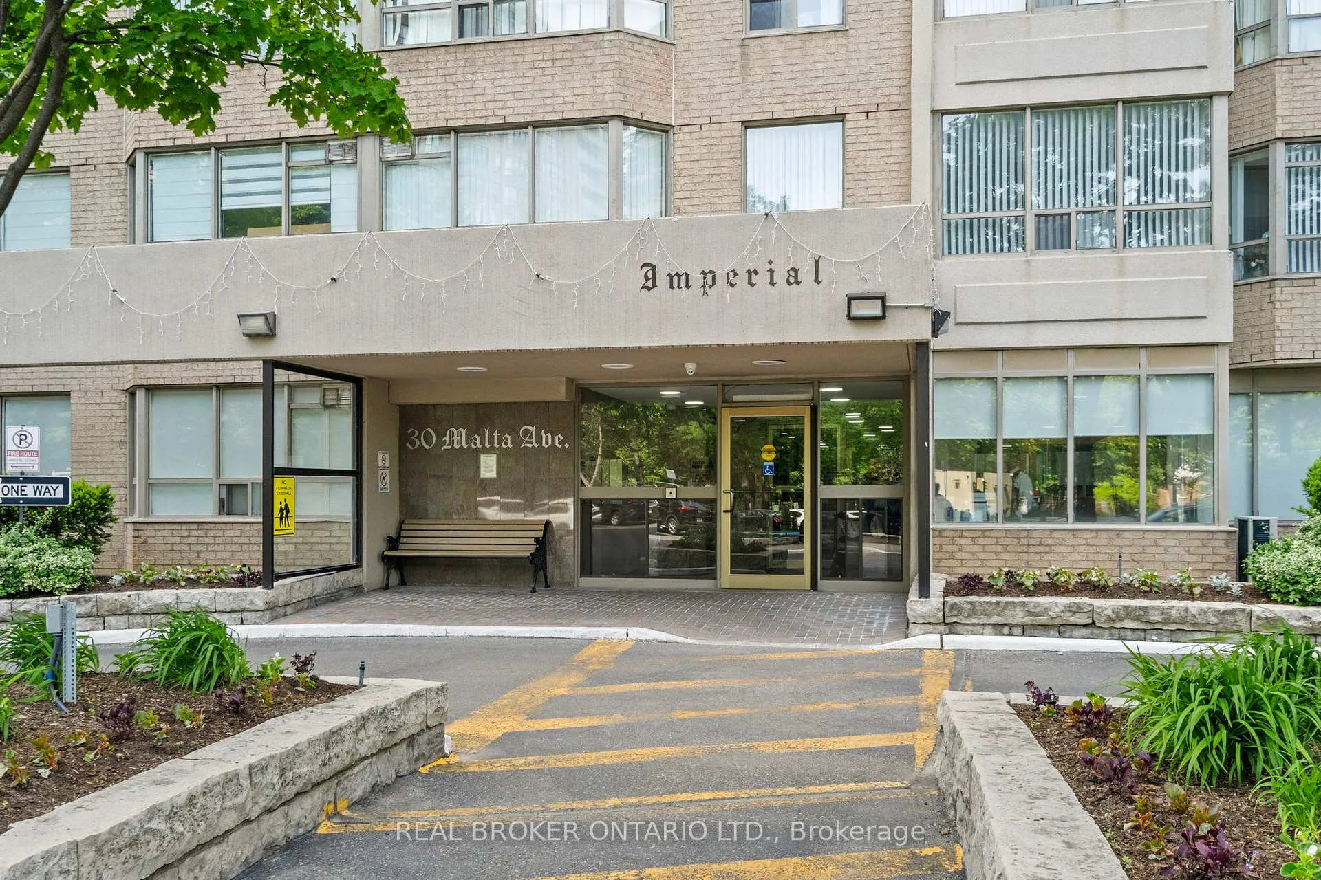 Photo 2 of Unit 1603, 30 Malta Avenue, Brampton, Fletcher's Creek South — HOMEH