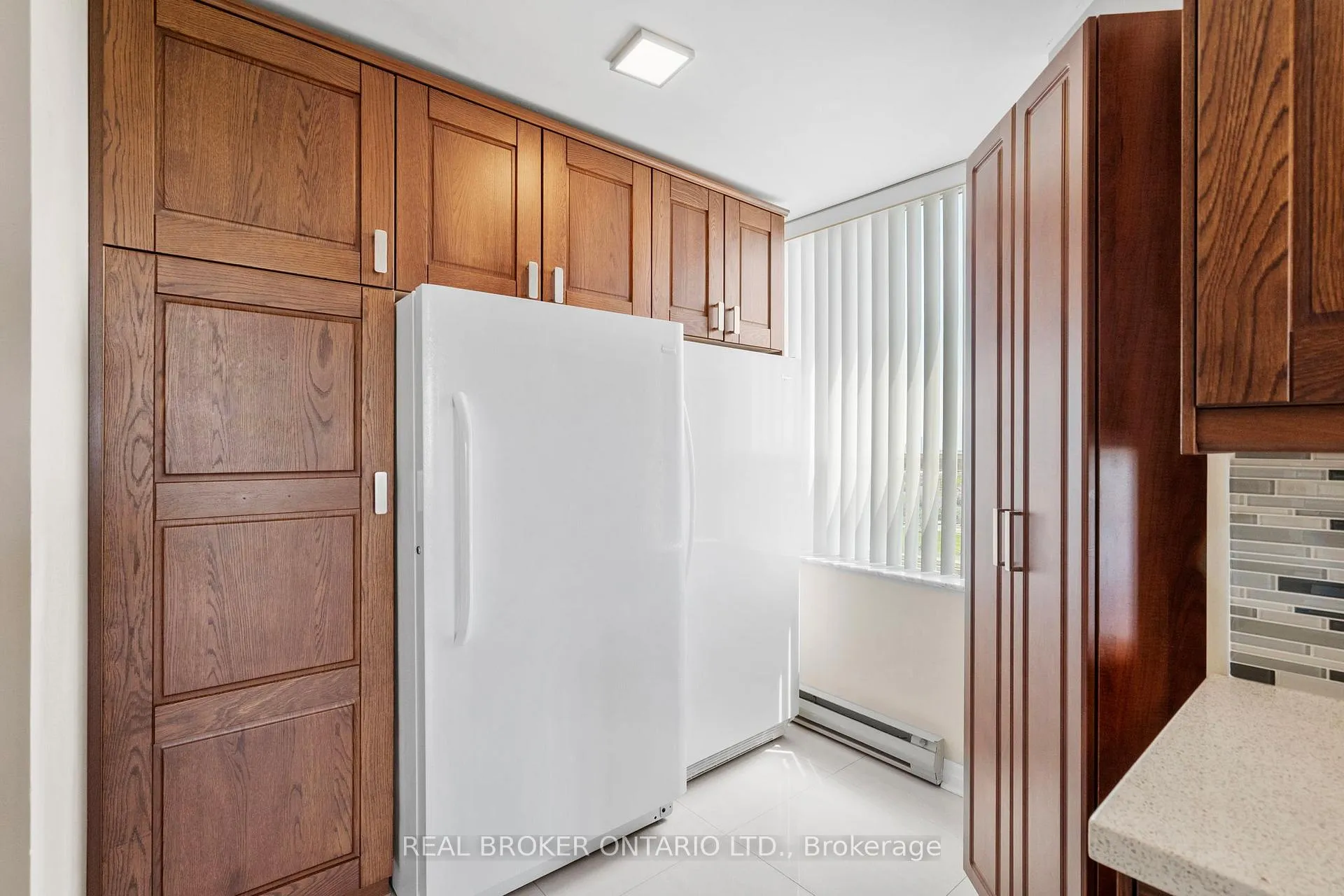 Photo 8 of Unit 1603, 30 Malta Avenue, Brampton, Fletcher's Creek South — HOMEH