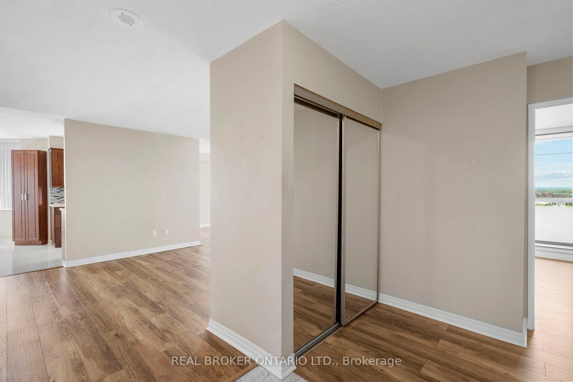 Photo 12 of Unit 1603, 30 Malta Avenue, Brampton, Fletcher's Creek South — HOMEH