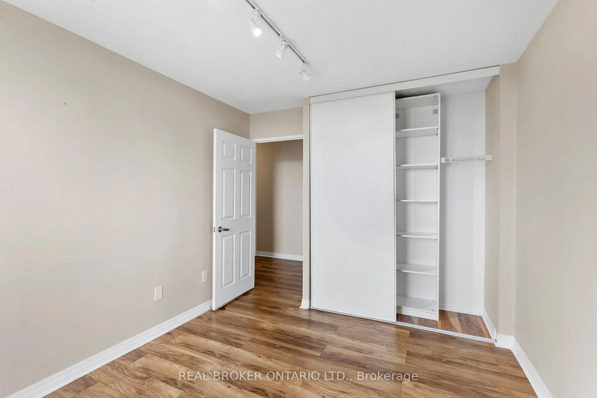 Photo 24 of Unit 1603, 30 Malta Avenue, Brampton, Fletcher's Creek South — HOMEH