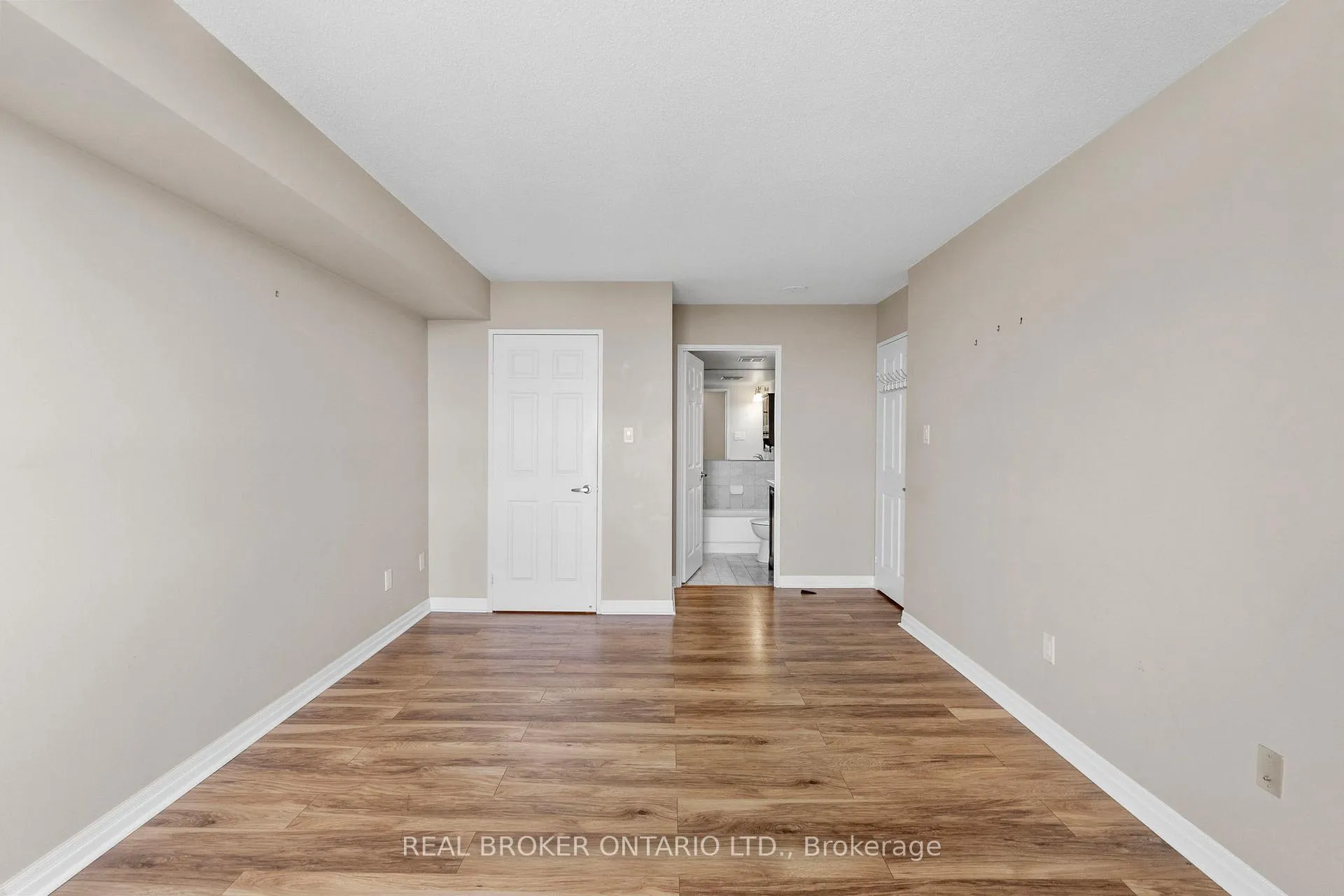 Photo 34 of Unit 1603, 30 Malta Avenue, Brampton, Fletcher's Creek South — HOMEH