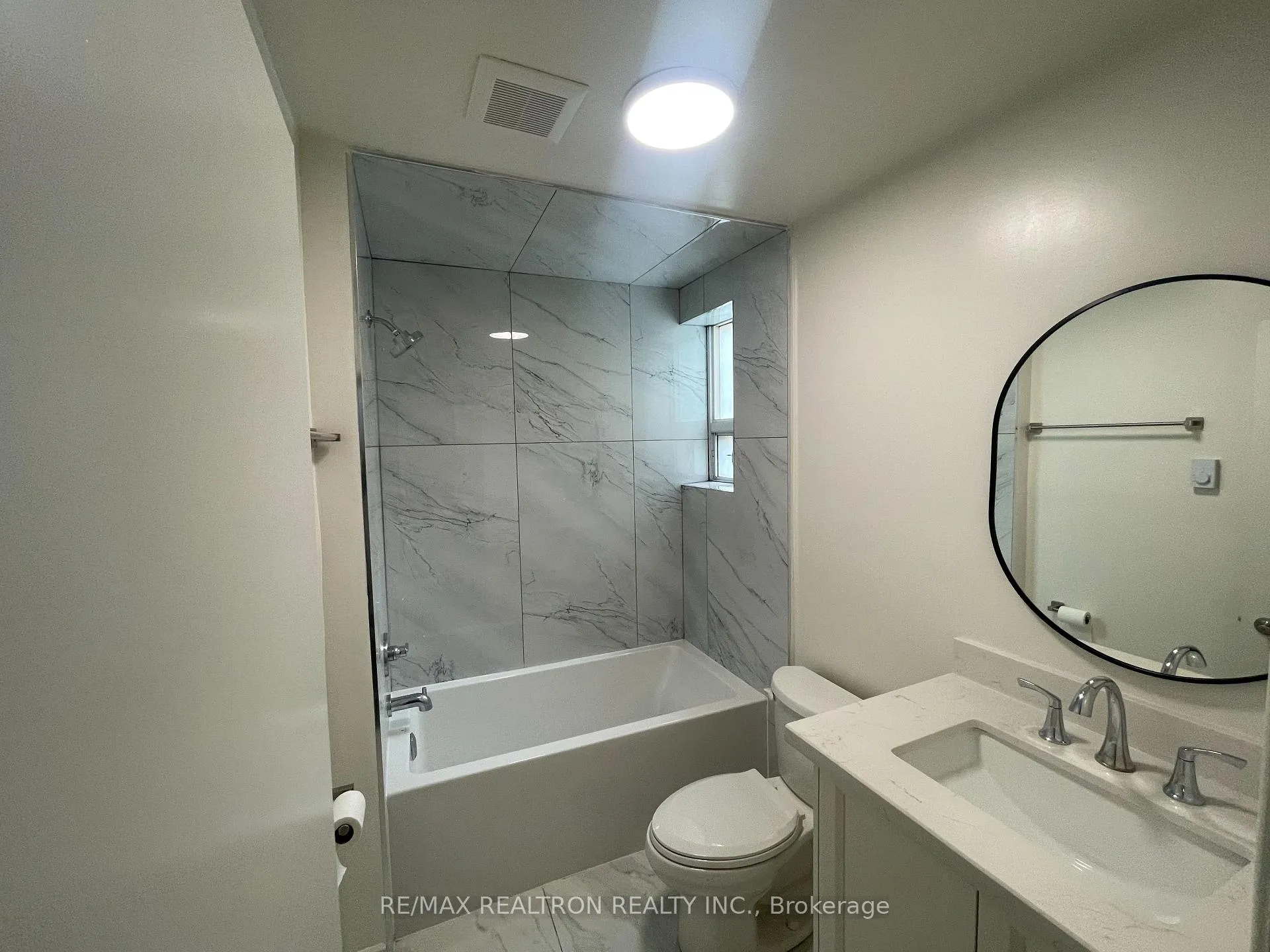 Photo 7 of Unit 1, 1991 Lawrence Avenue E, Scarborough, Wexford-Maryvale — HOMEH