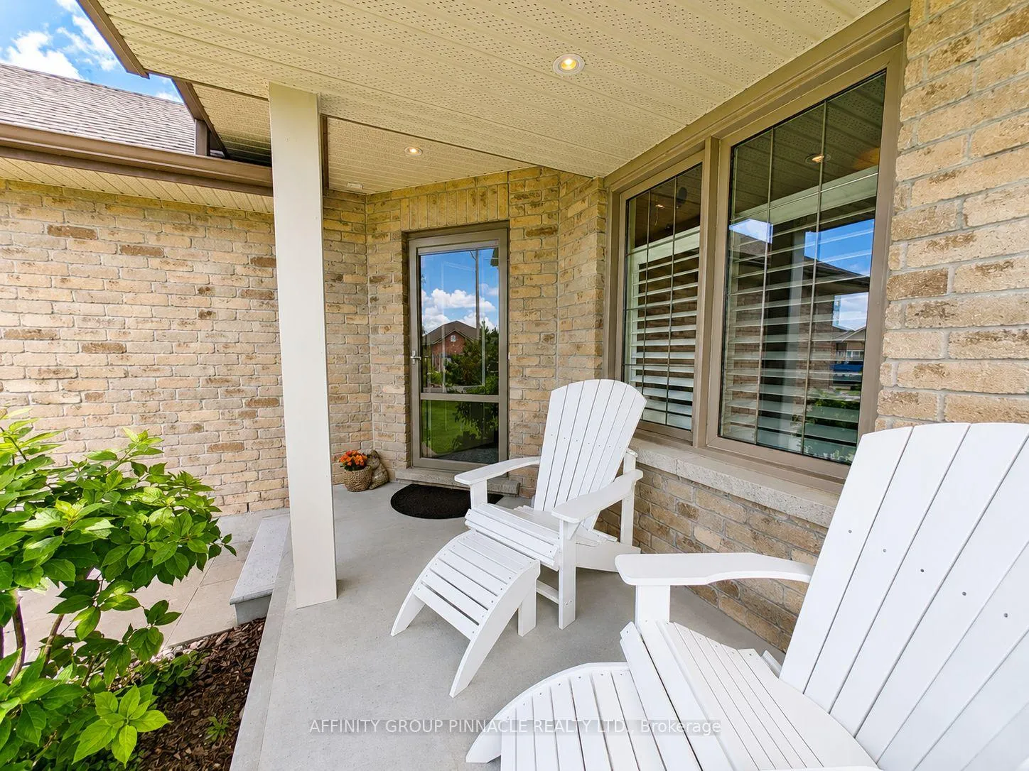 Photo 4 of 28 Liam Street, Kawartha Lakes, Lindsay — HOMEH