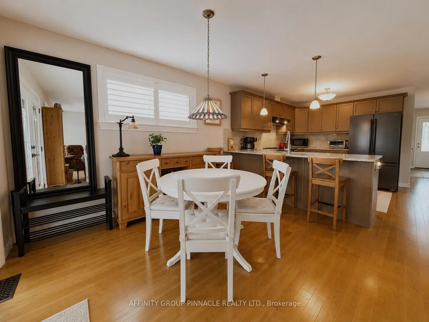 Photo 21 of 28 Liam Street, Kawartha Lakes, Lindsay — HOMEH