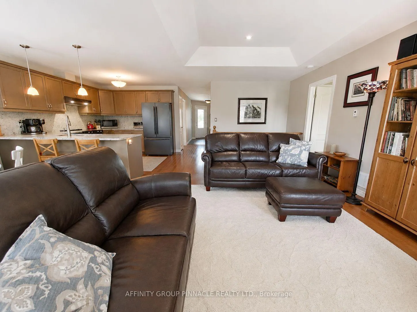 Photo 24 of 28 Liam Street, Kawartha Lakes, Lindsay — HOMEH