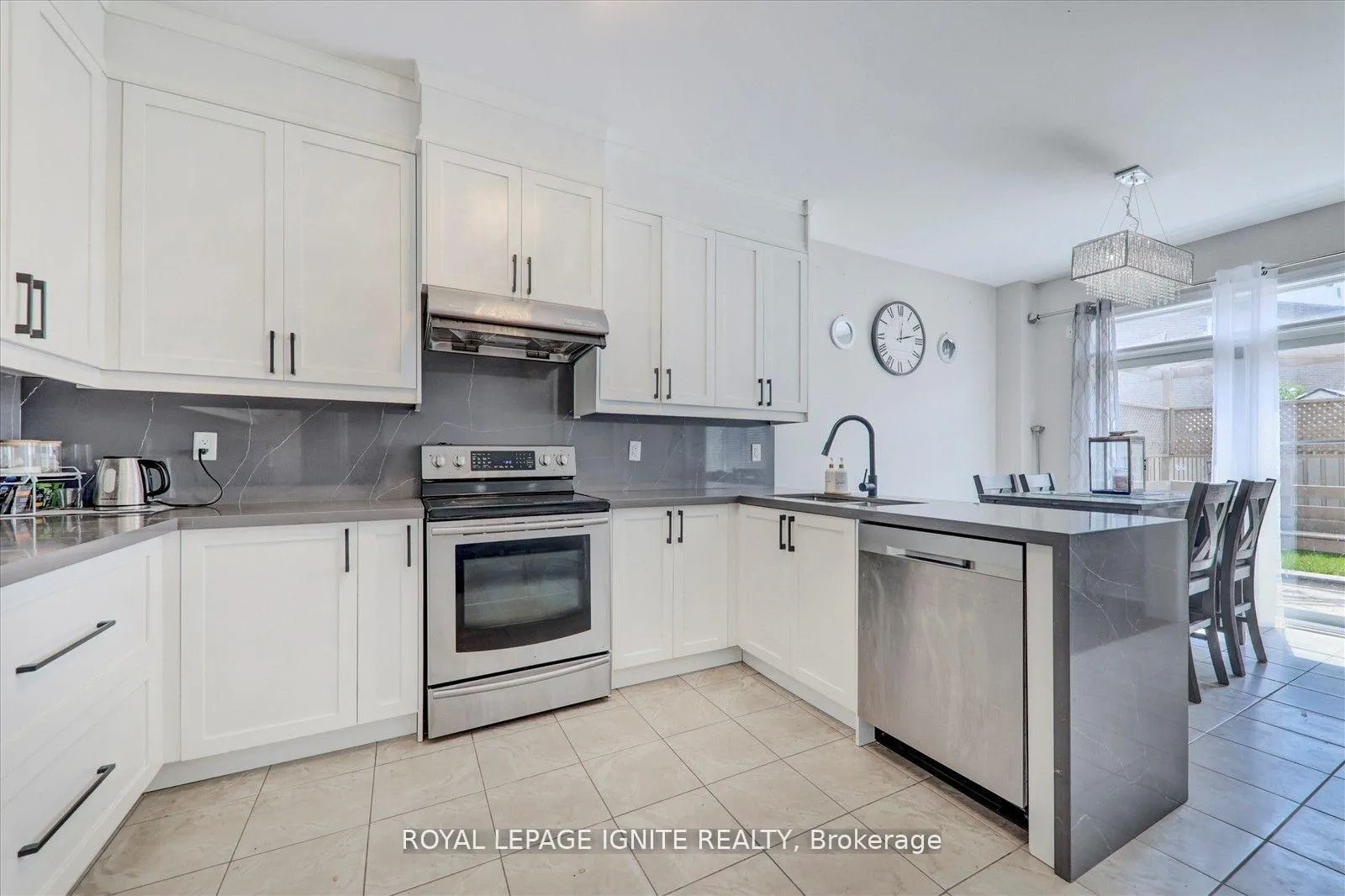 Photo 13 of 102 Garrardview Street, Ajax, Northeast Ajax — HOMEH