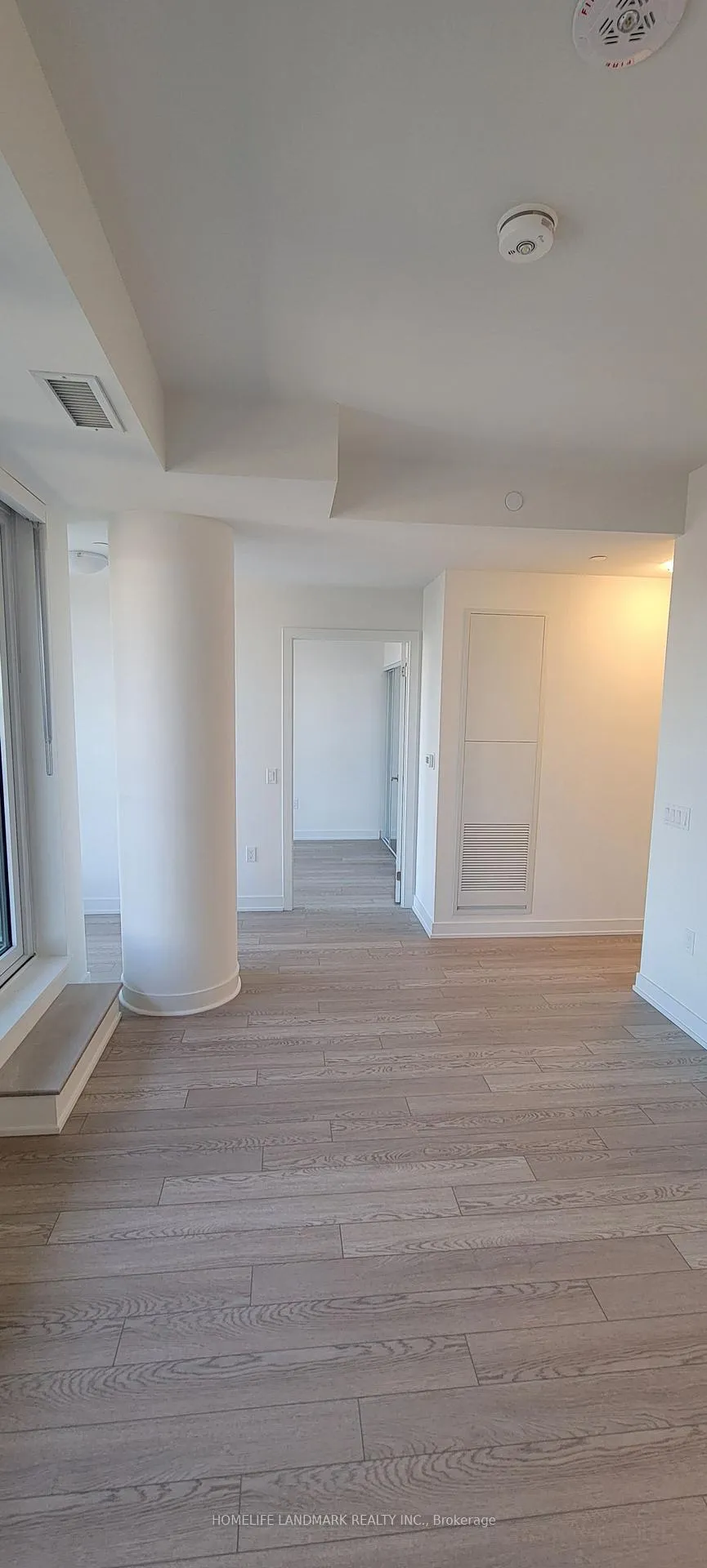 Photo 3 of Unit 1607, 5 Quarrington Lane, North York, Banbury-Don Mills — HOMEH