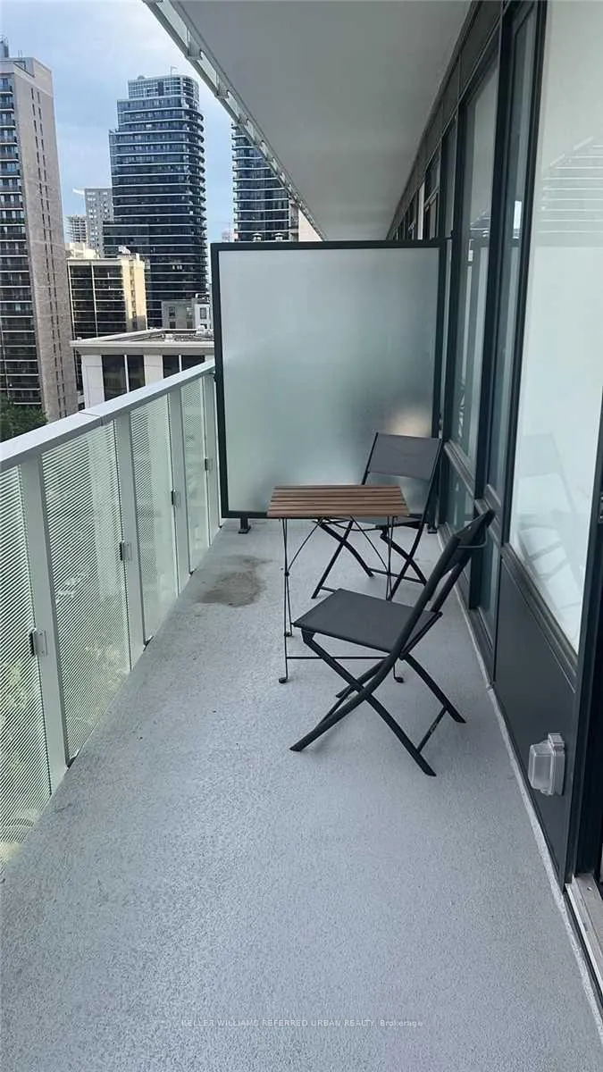 Photo 8 of Unit 805, 501 Yonge Street, Toronto, Church-Yonge Corridor — HOMEH