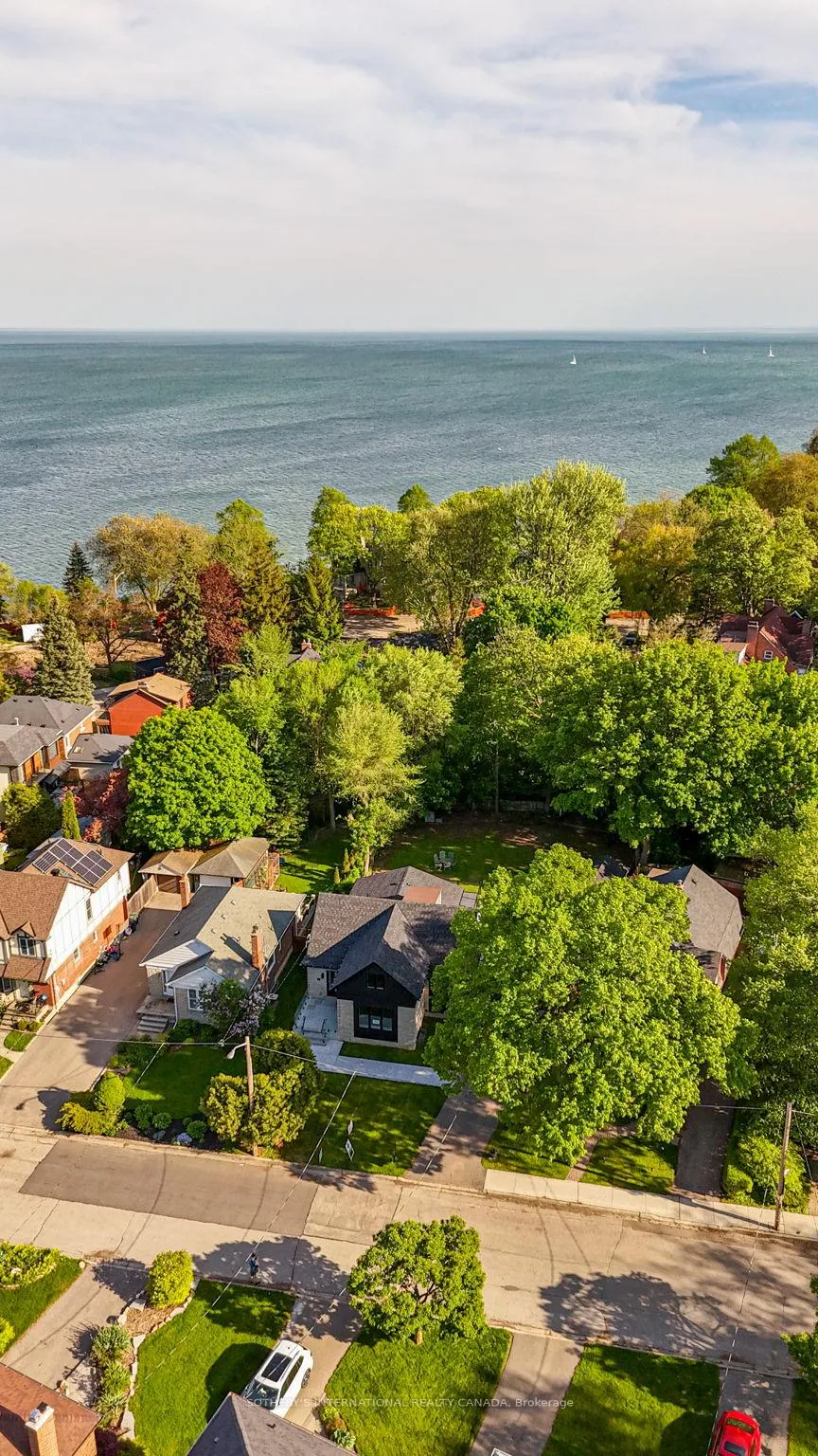 Photo 45 of 33 Miles Road, Etobicoke, Mimico — HOMEH