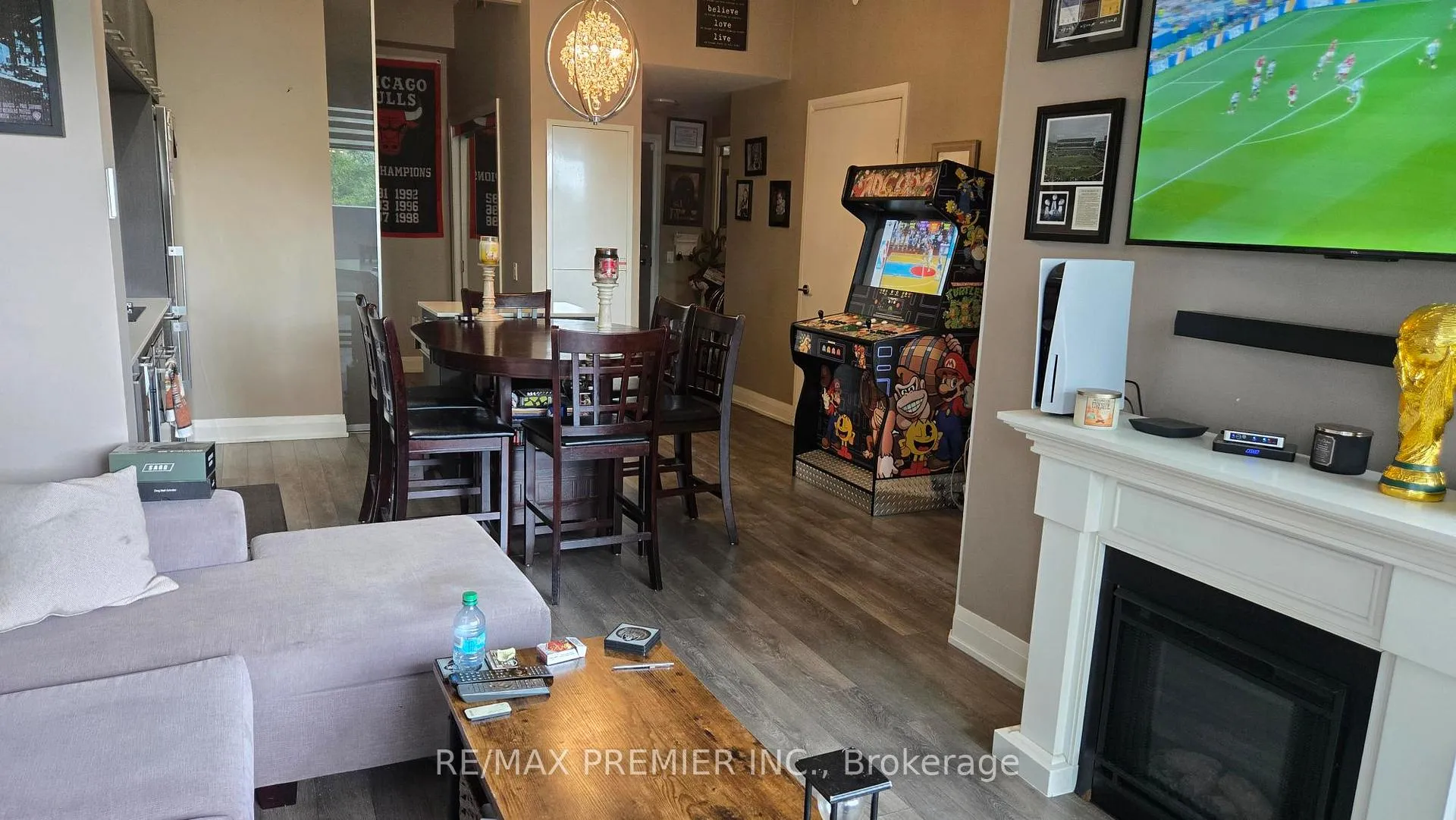 Photo 2 of Unit 339, 4800 Highway 7 W, Vaughan, East Woodbridge — HOMEH