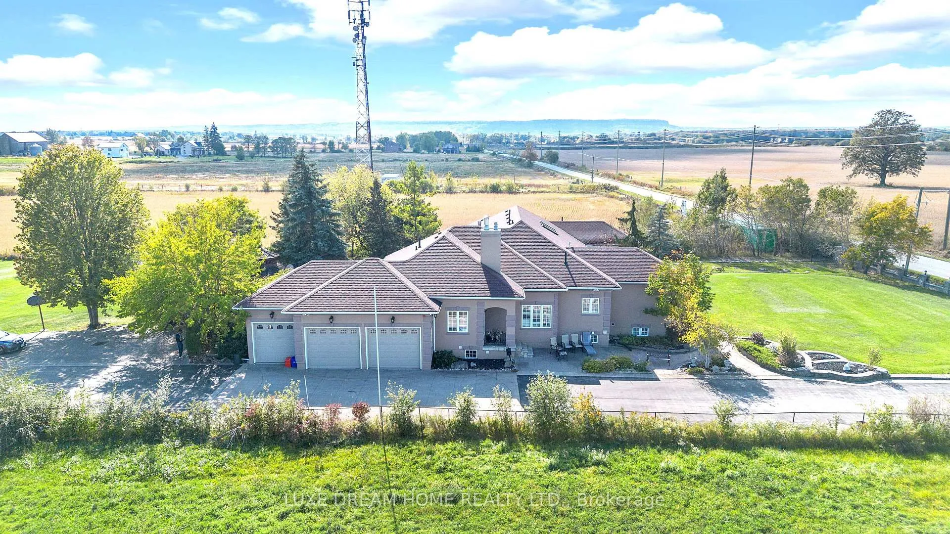 Photo 4 of 3006 Lower Base Line W, Milton, Rural Trafalgar — HOMEH