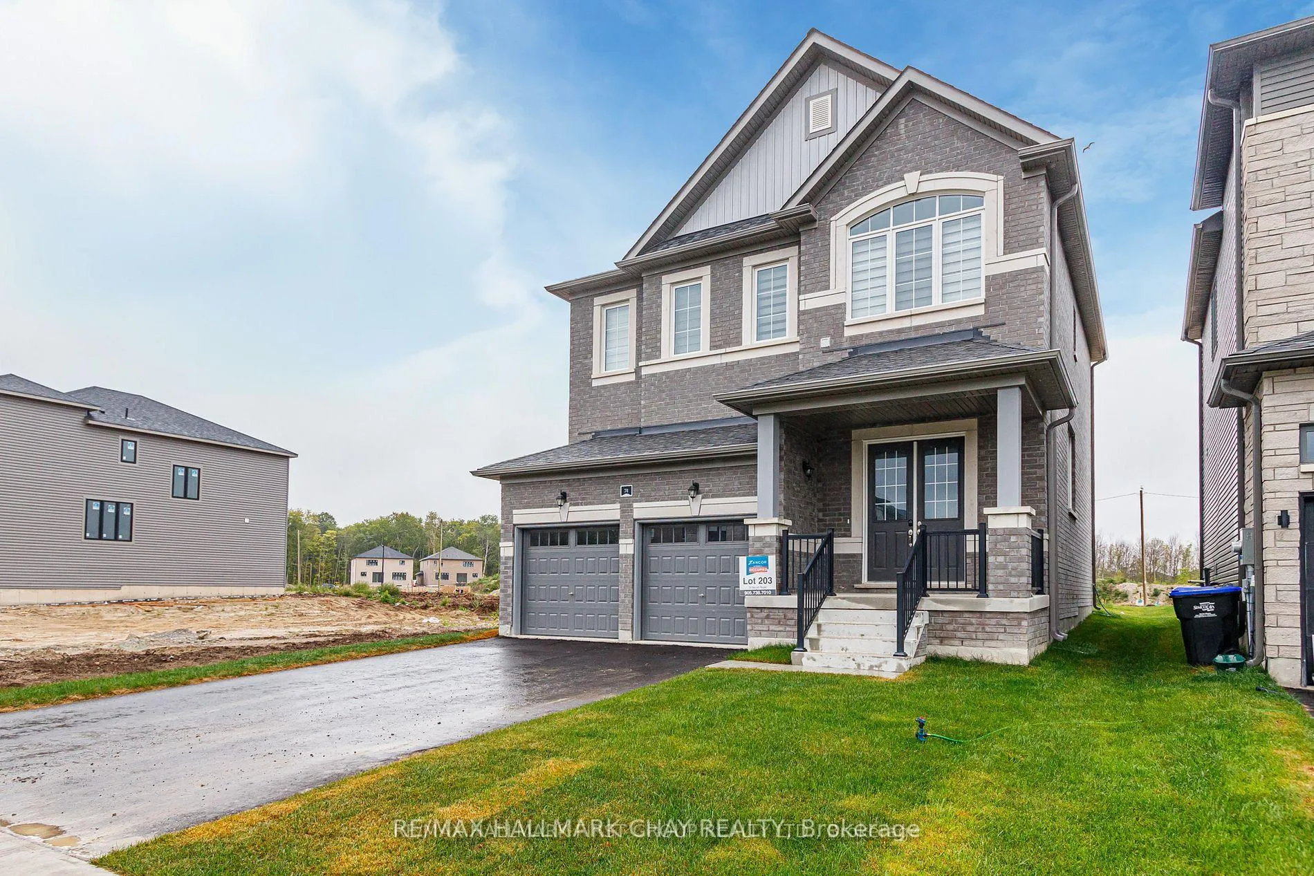 Photo 3 of 74 Nicort Road, Wasaga Beach — HOMEH