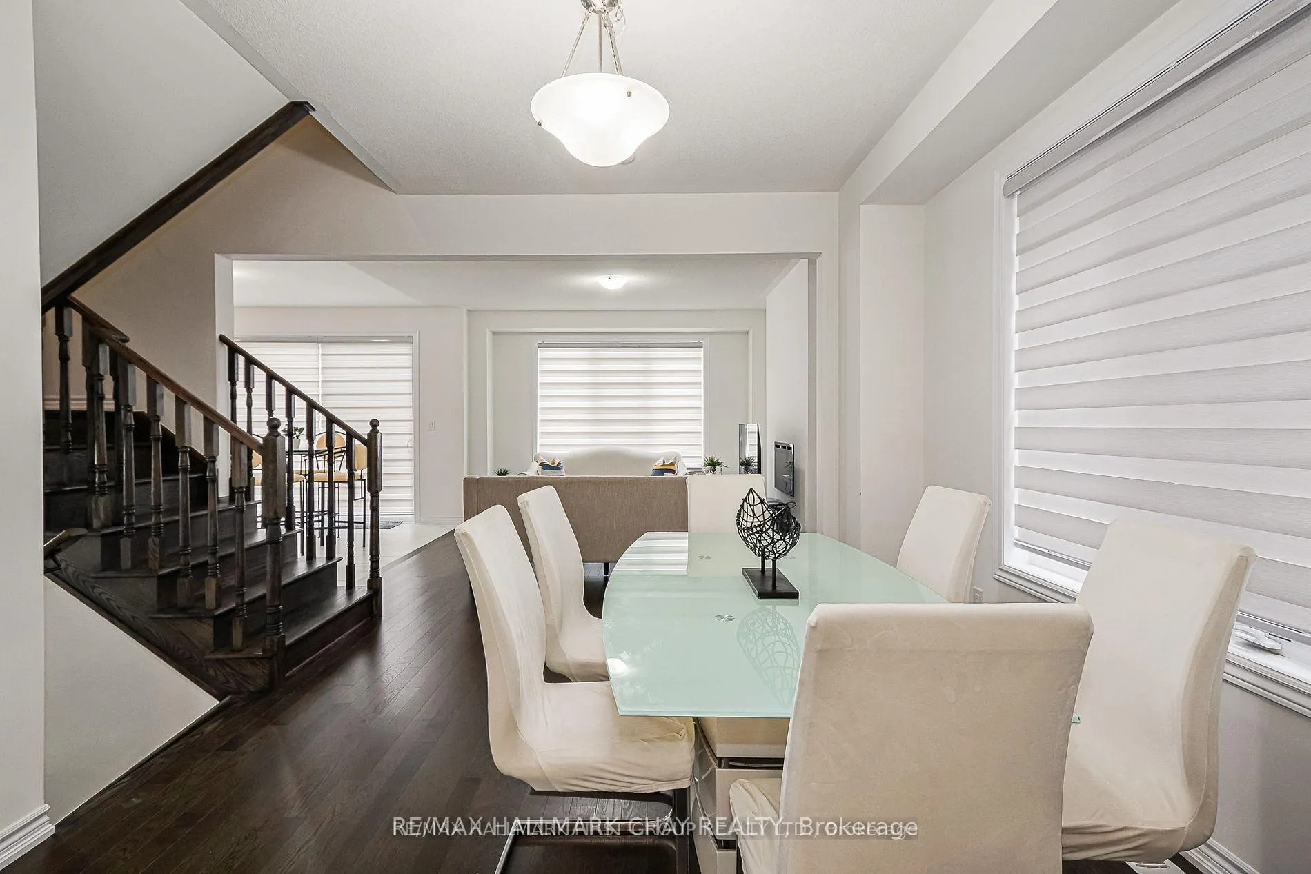 Photo 5 of 74 Nicort Road, Wasaga Beach — HOMEH