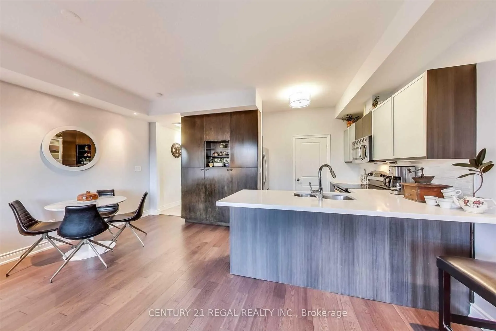 Photo 6 of Unit Ph24, 500 Richmond Street W, Toronto, Waterfront Communities — HOMEH