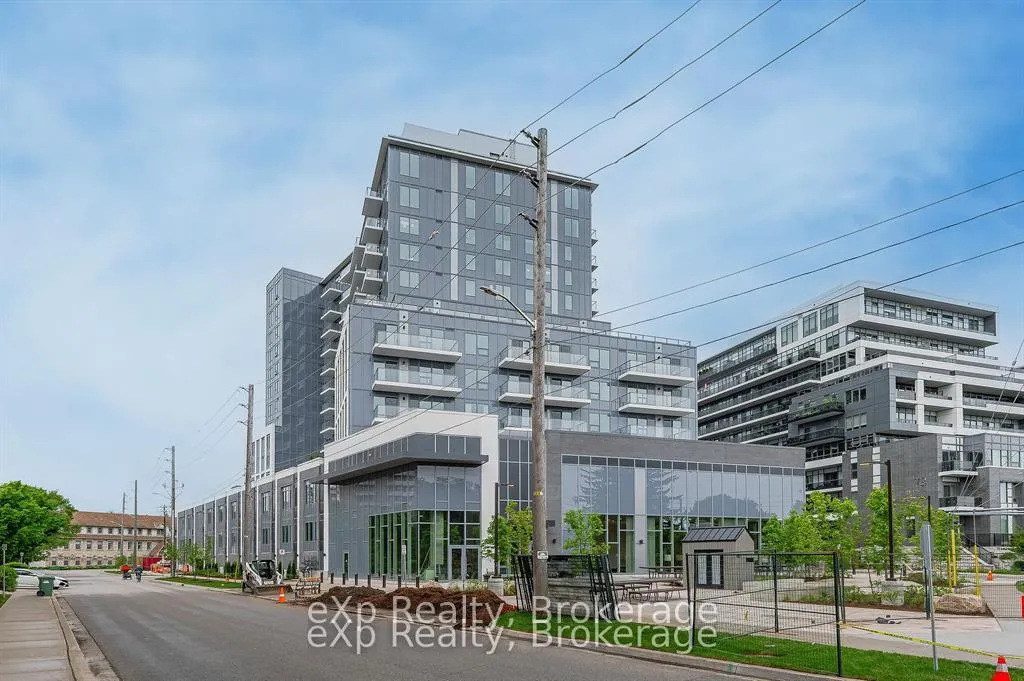 Front of Unit 606, 93 Arthur Street S
