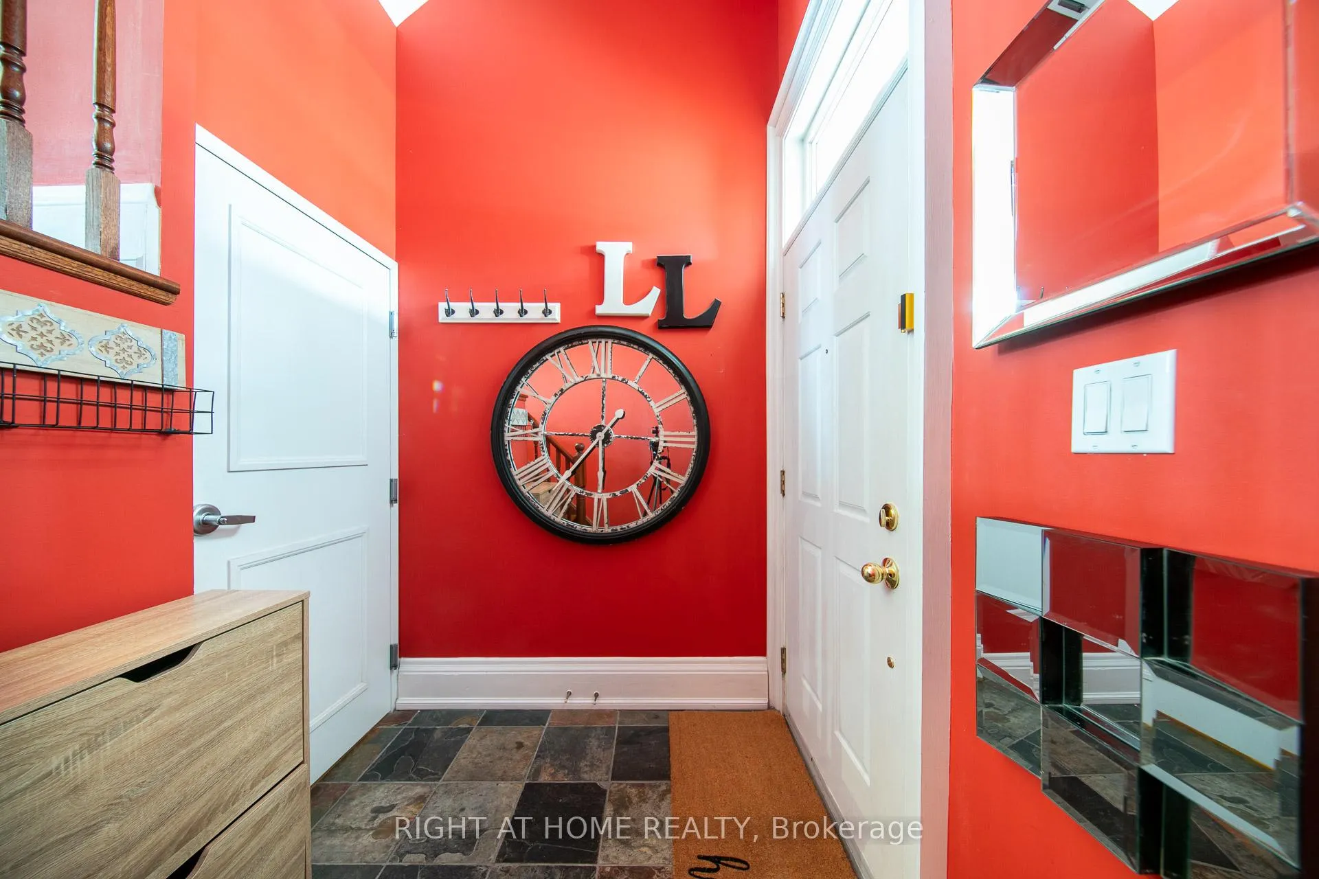 Photo 11 of Unit 10, 120 Bronte Road, Oakville, Bronte — HOMEH