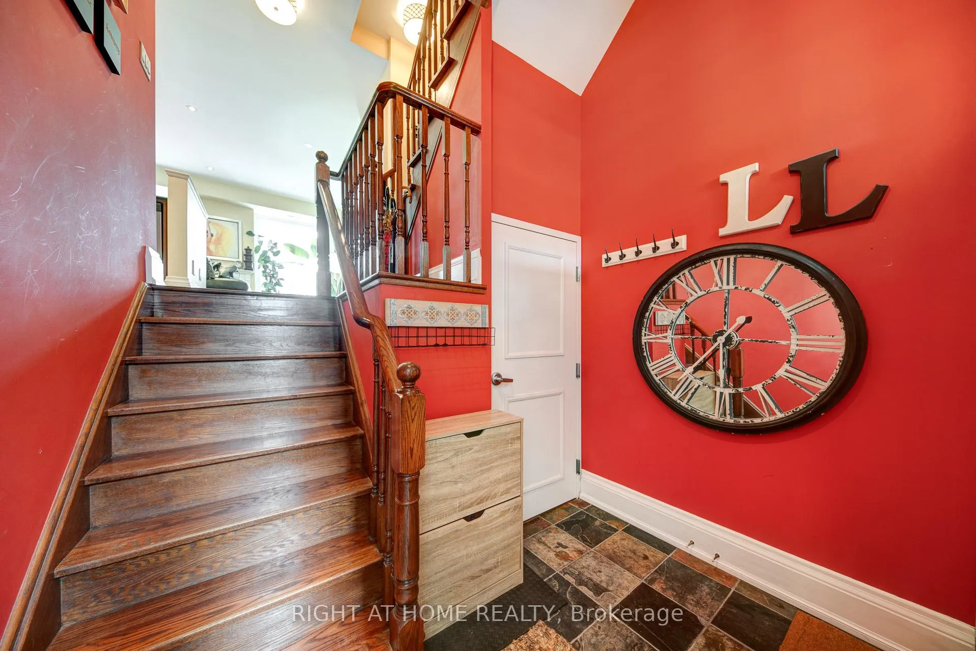 Photo 12 of Unit 10, 120 Bronte Road, Oakville, Bronte — HOMEH