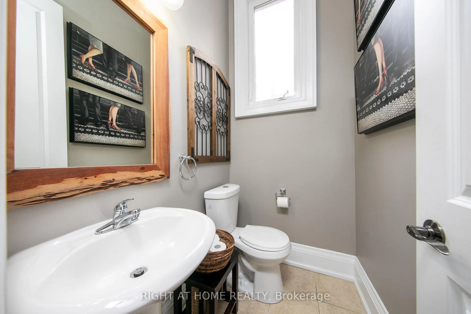 Photo 23 of Unit 10, 120 Bronte Road, Oakville, Bronte — HOMEH