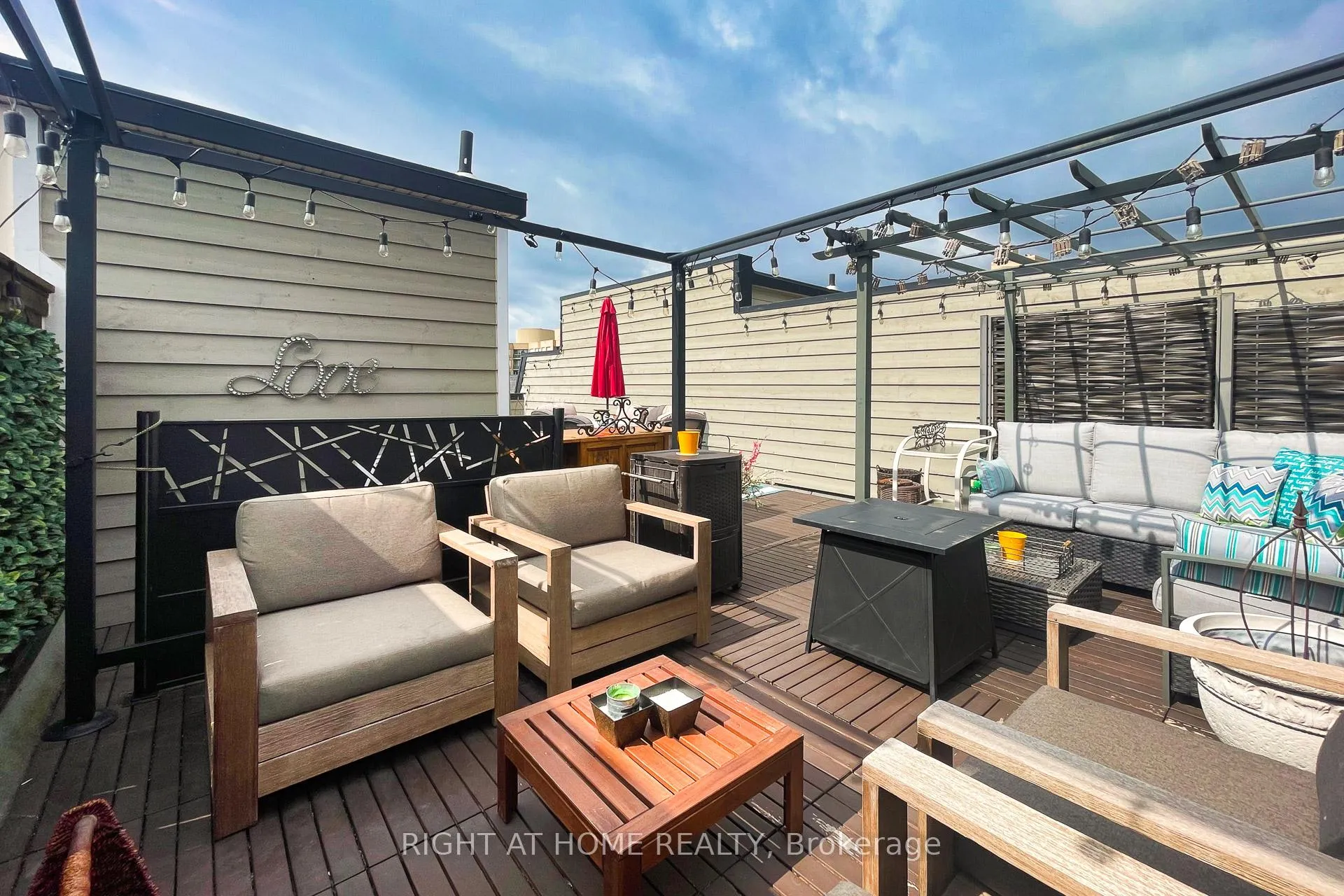 Photo 31 of Unit 10, 120 Bronte Road, Oakville, Bronte — HOMEH