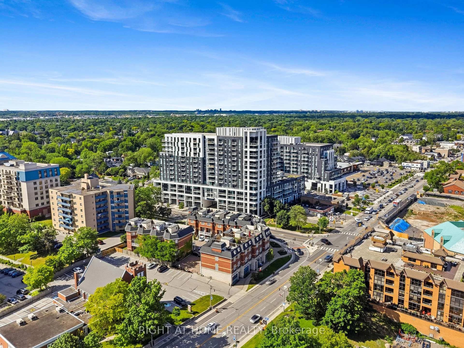 Photo 43 of Unit 10, 120 Bronte Road, Oakville, Bronte — HOMEH