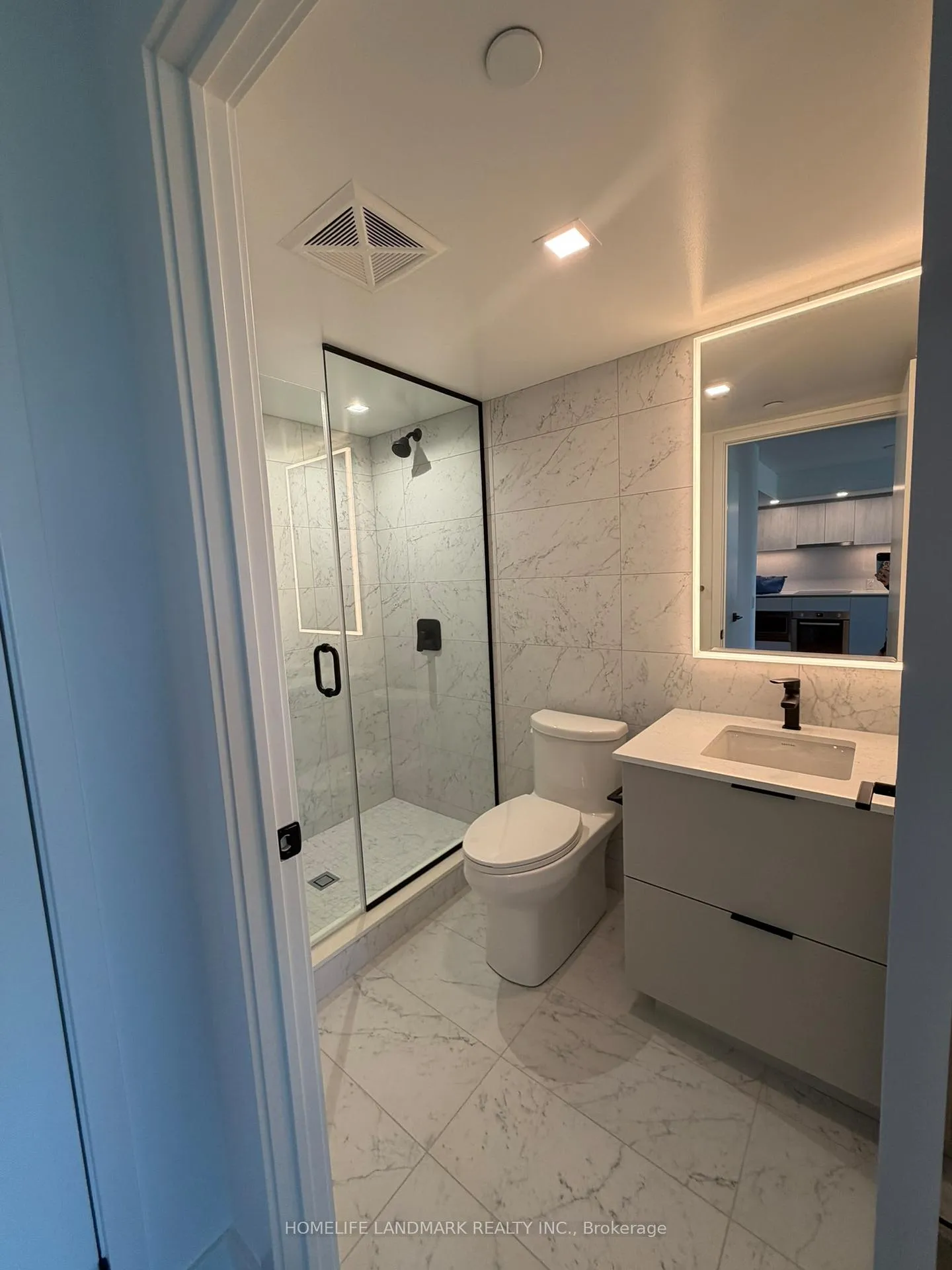 Photo 10 of Unit 2208, 609 Sherbourne Street, Toronto, North St. James Town — HOMEH