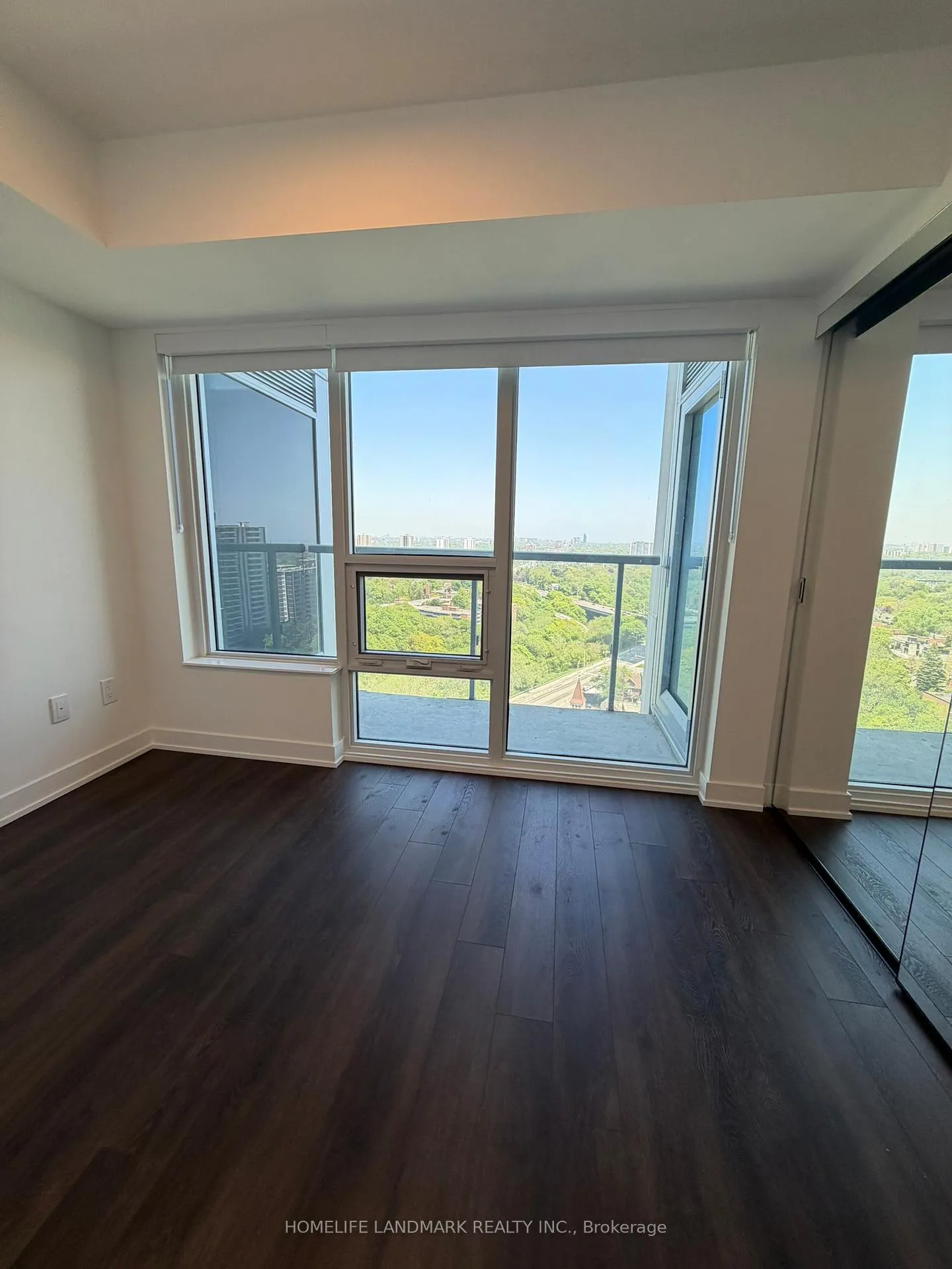 Photo 13 of Unit 2208, 609 Sherbourne Street, Toronto, North St. James Town — HOMEH
