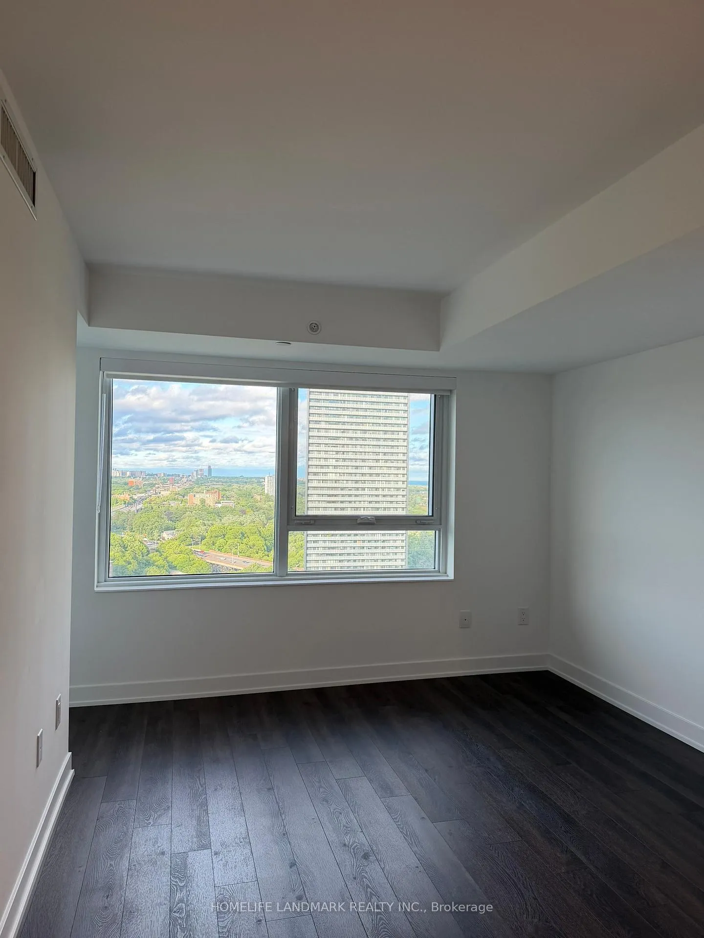 Photo 14 of Unit 2208, 609 Sherbourne Street, Toronto, North St. James Town — HOMEH