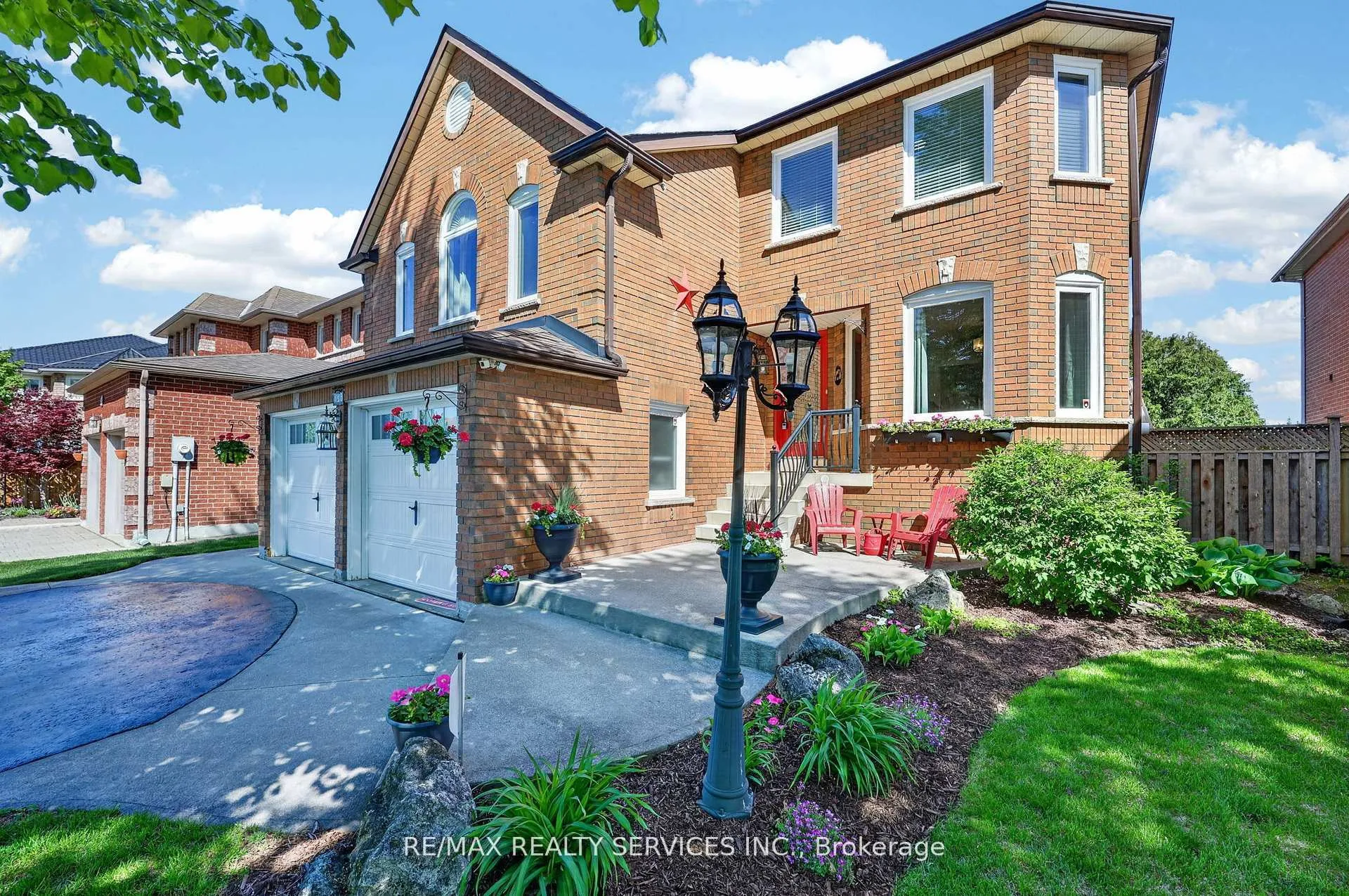 Front of 150 Royal Valley Drive