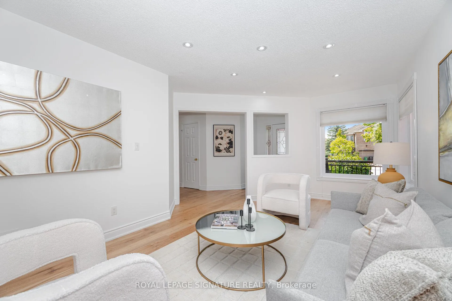 Photo 10 of 5217 Fallingbrook Drive, Mississauga, East Credit — HOMEH