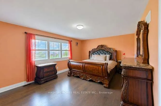 Photo 23 of 13 Ross Drive, Brampton, Sandringham-Wellington — HOMEH