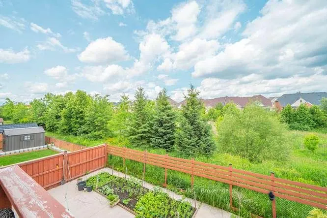 Photo 44 of 13 Ross Drive, Brampton, Sandringham-Wellington — HOMEH
