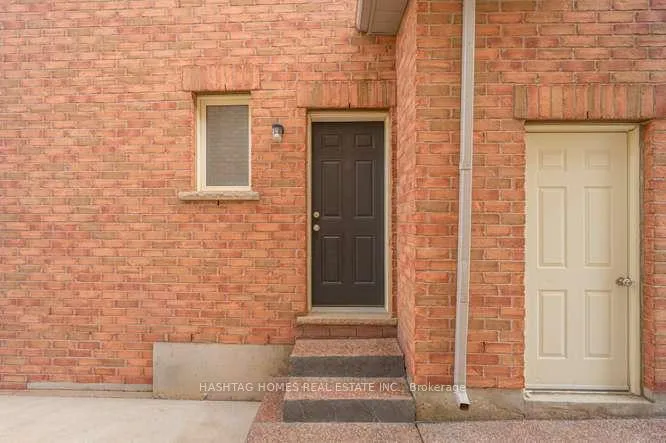 Photo 45 of 13 Ross Drive, Brampton, Sandringham-Wellington — HOMEH