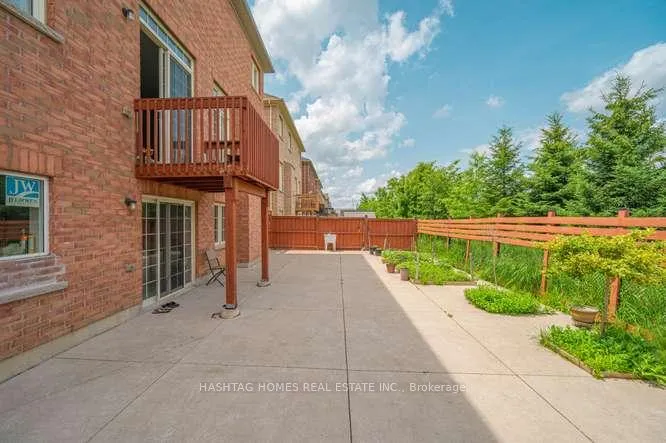 Photo 46 of 13 Ross Drive, Brampton, Sandringham-Wellington — HOMEH
