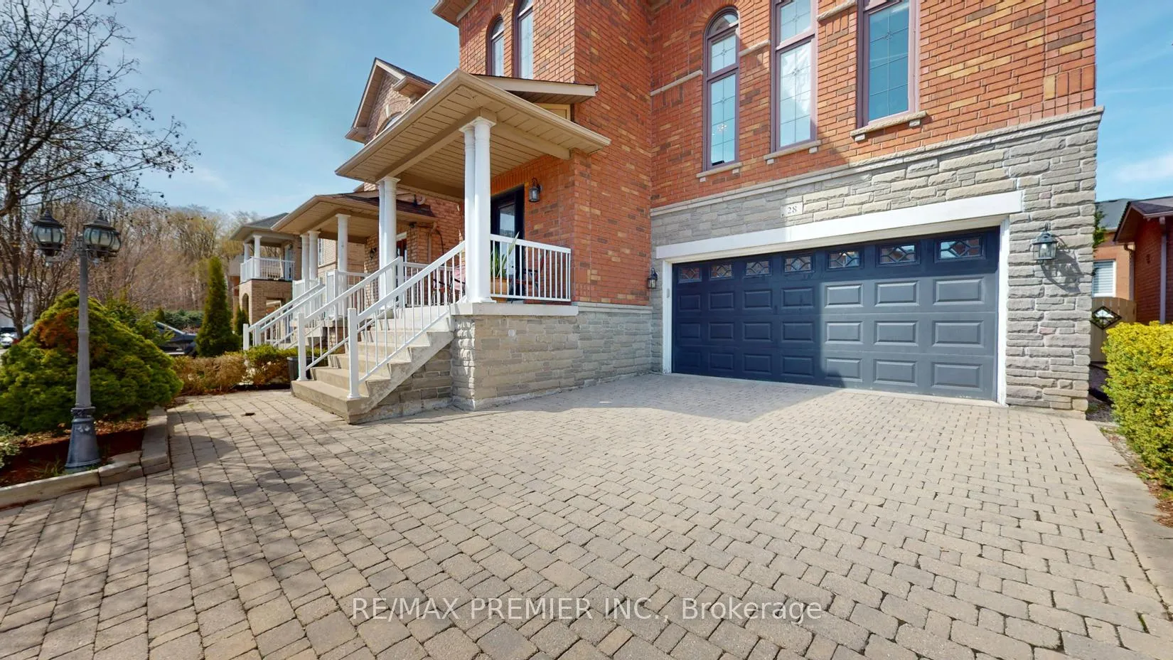 Photo 2 of 28 Osprey Drive, Vaughan, Vellore Village — HOMEH