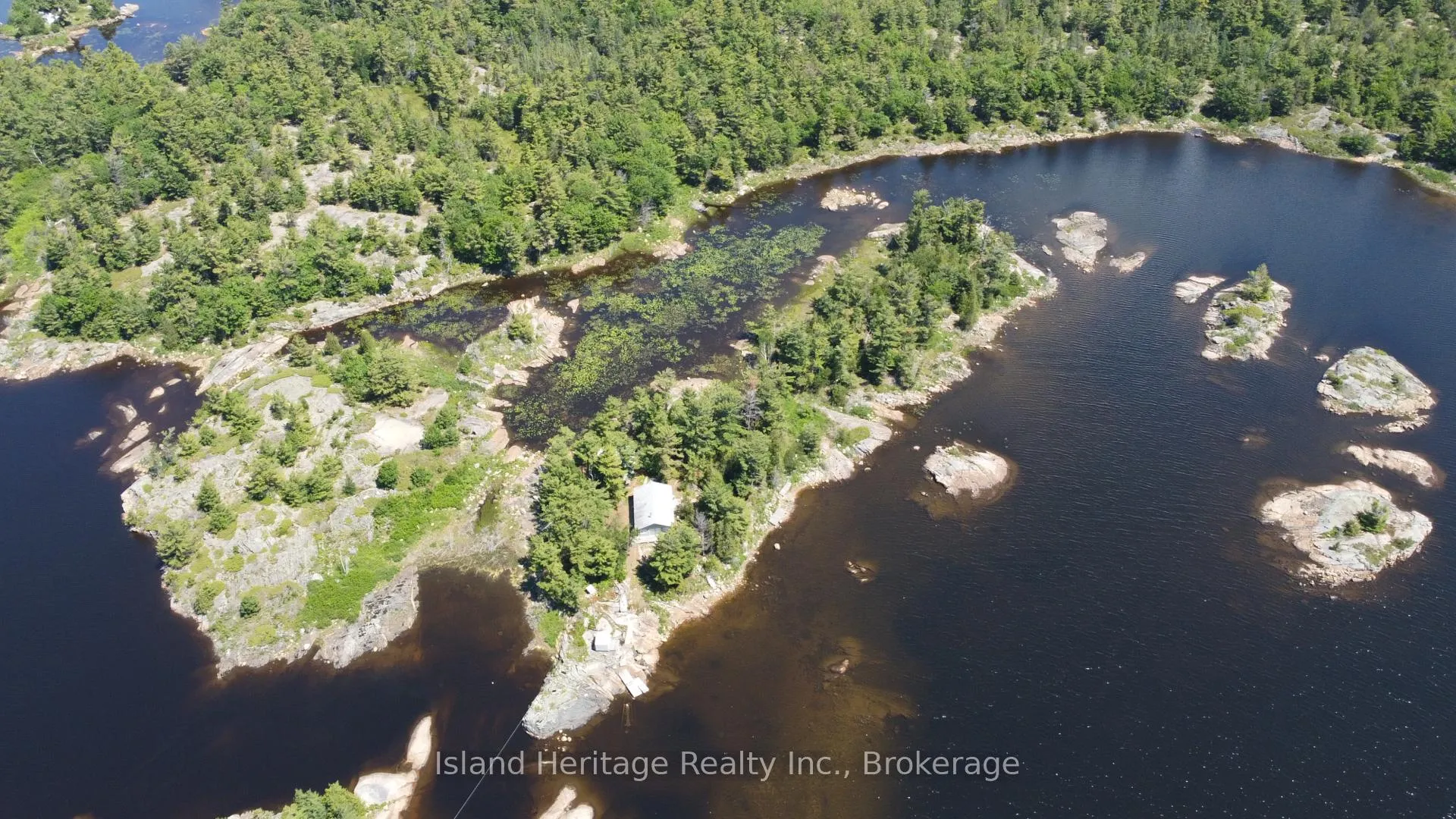 Front of 886 Bayfield Inlet Island