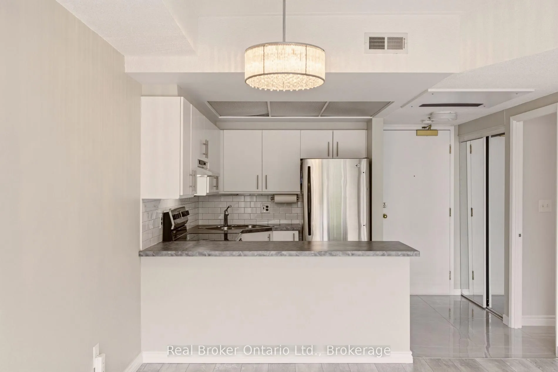 Photo 10 of Unit 409, 105 Bagot Street, Guelph, Junction/Onward Willow — HOMEH