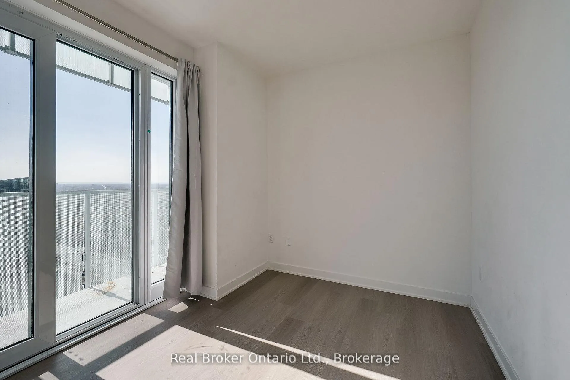 Photo 18 of Unit 3009, 3883 Quartz Road S, Mississauga, City Centre — HOMEH