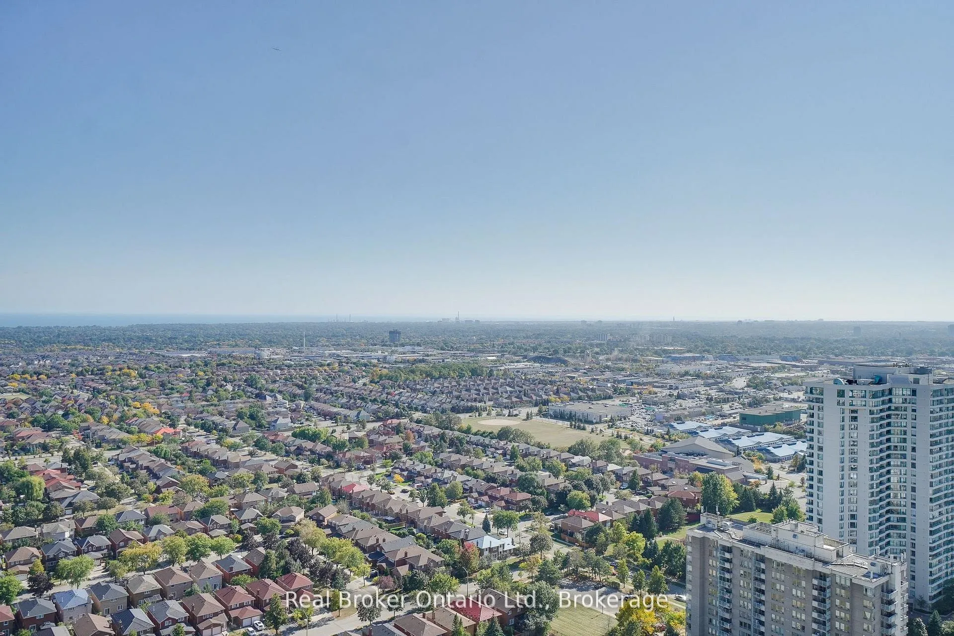 Photo 21 of Unit 3009, 3883 Quartz Road S, Mississauga, City Centre — HOMEH